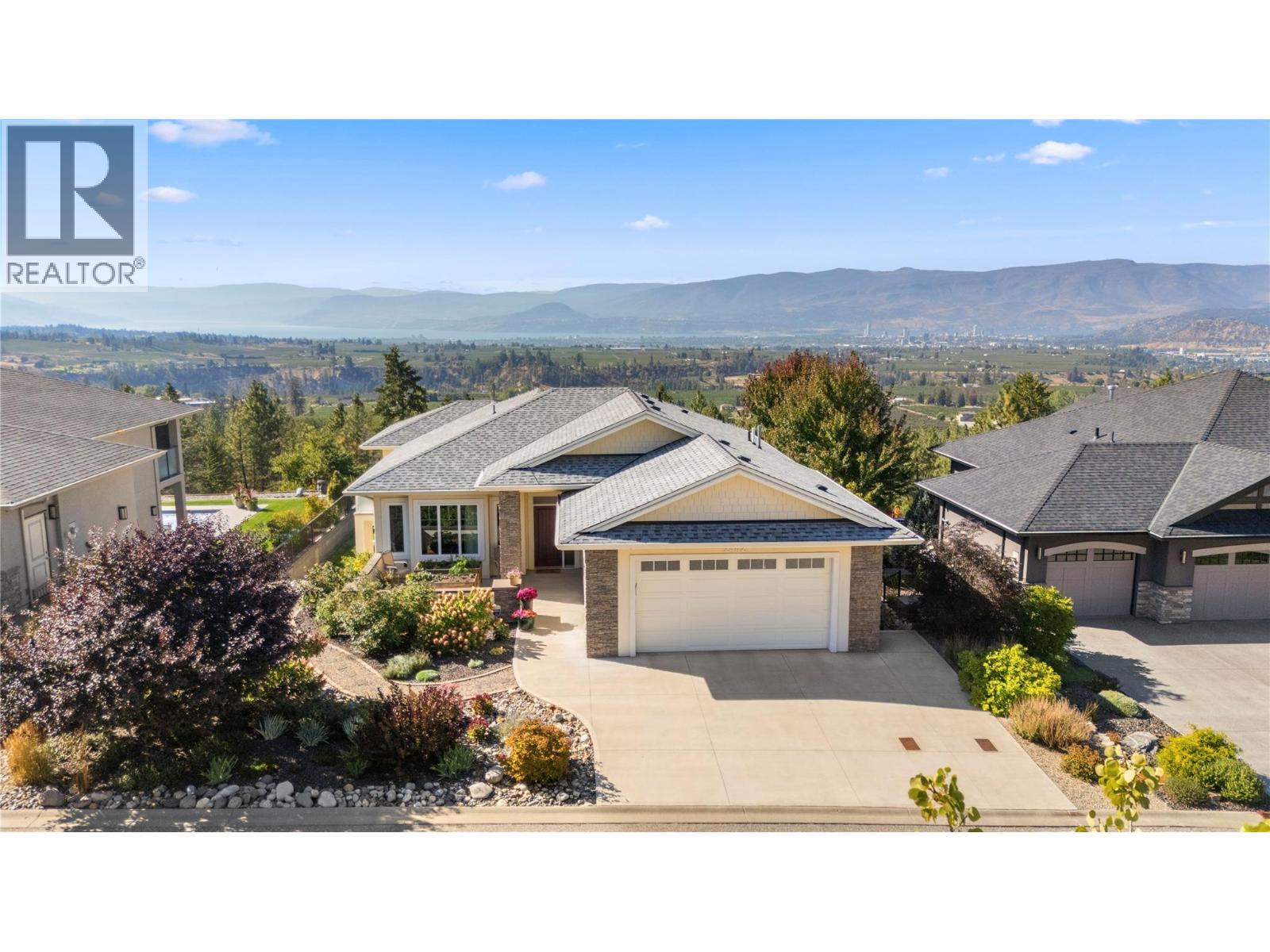 2442 Bella Vista Street, Kelowna, British Columbia  V1P 1S1 - Photo 1 - 10401429