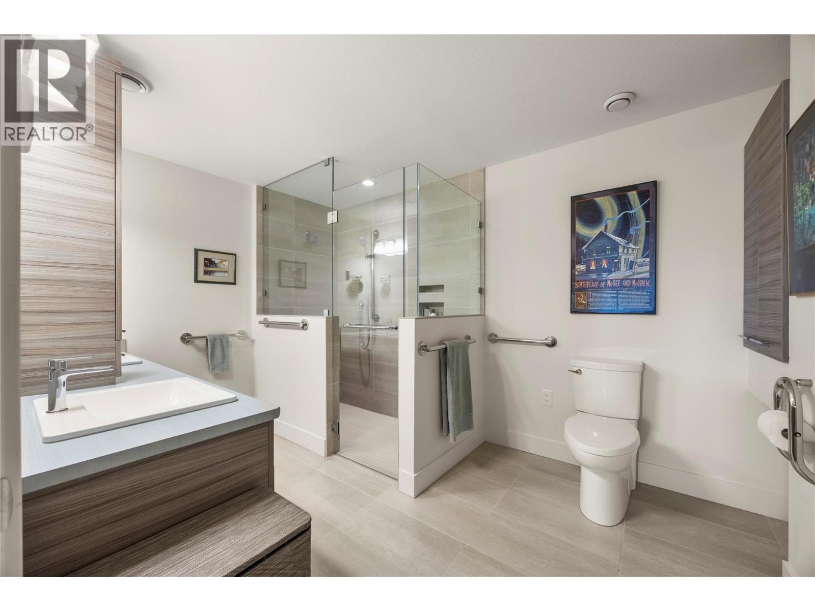 2442 Bella Vista Street, Kelowna, British Columbia  V1P 1S1 - Photo 39 - 10401429
