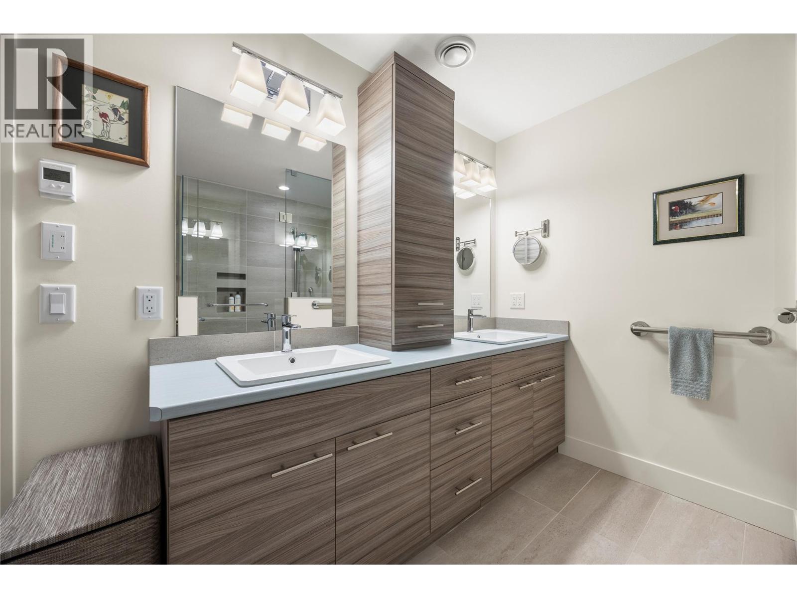 2442 Bella Vista Street, Kelowna, British Columbia  V1P 1S1 - Photo 40 - 10401429
