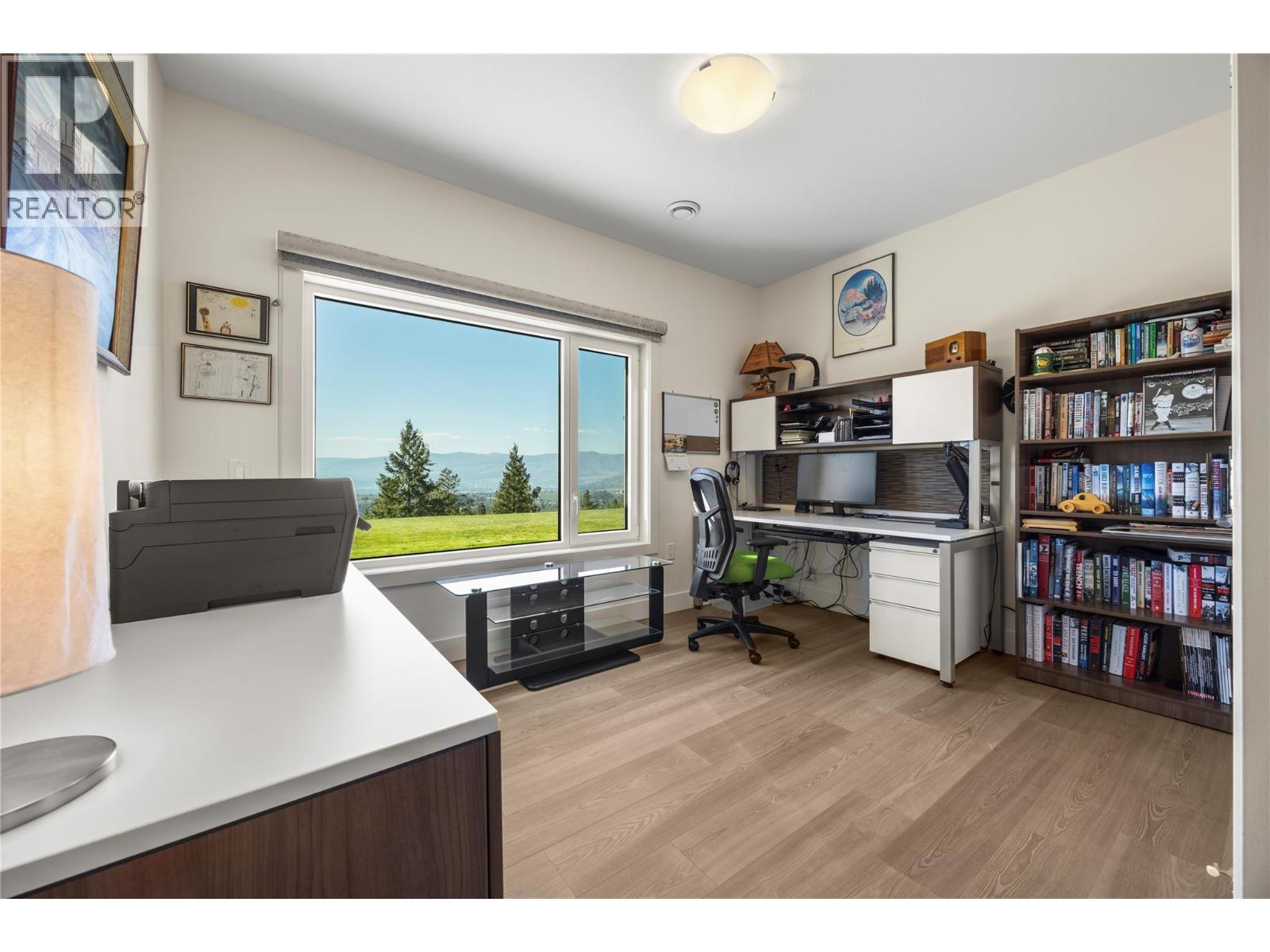 2442 Bella Vista Street, Kelowna, British Columbia  V1P 1S1 - Photo 49 - 10401429