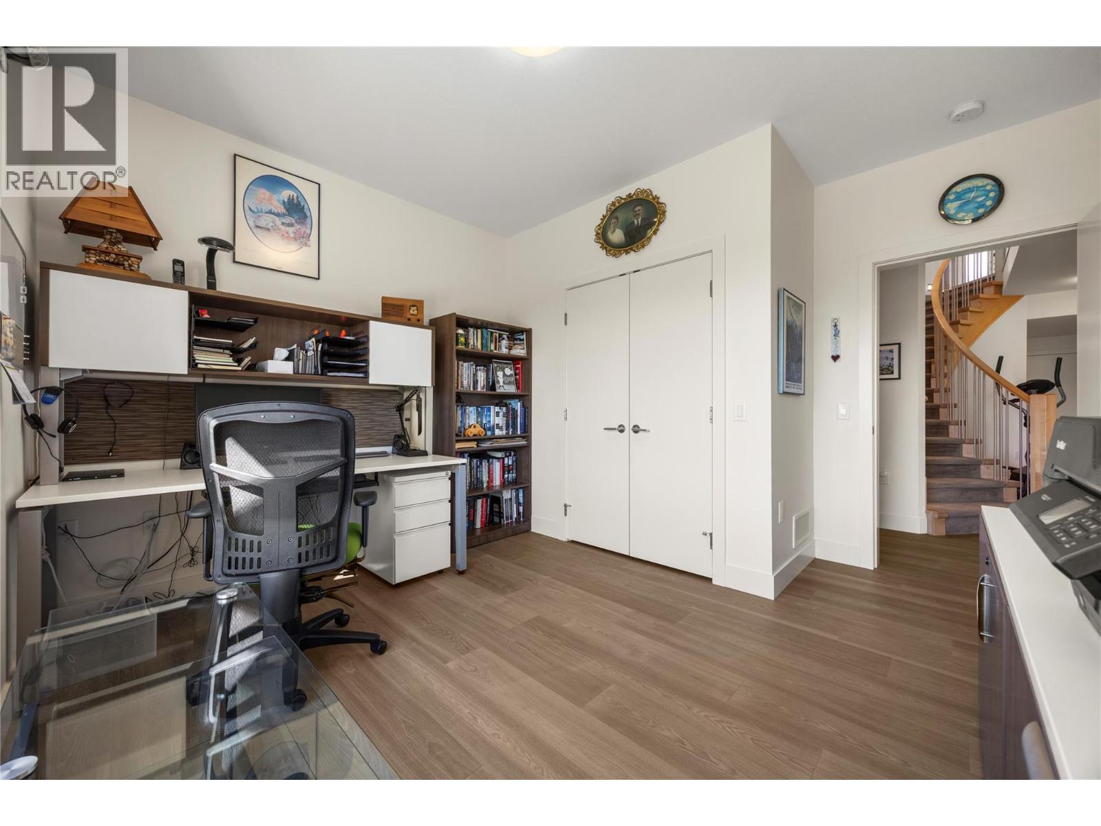 2442 Bella Vista Street, Kelowna, British Columbia  V1P 1S1 - Photo 50 - 10401429