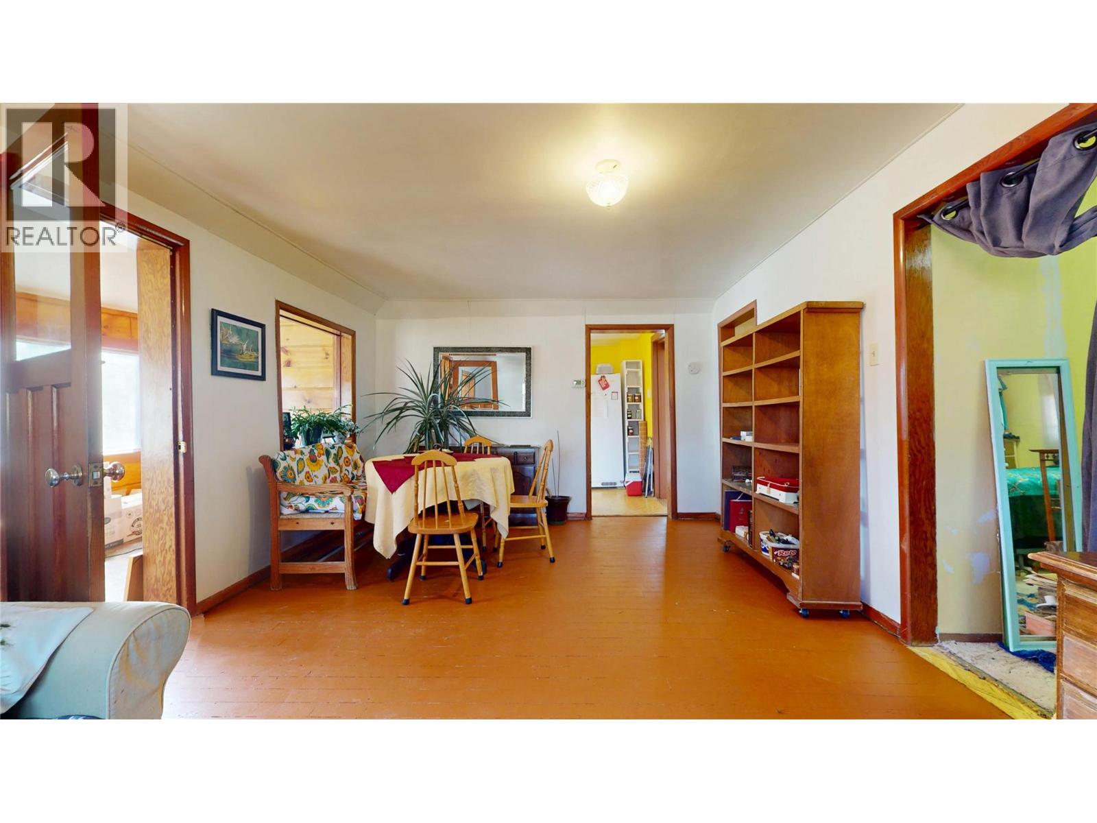 1005 11th Avenue S, Cranbrook, British Columbia  V1C 2R6 - Photo 24 - 10401658