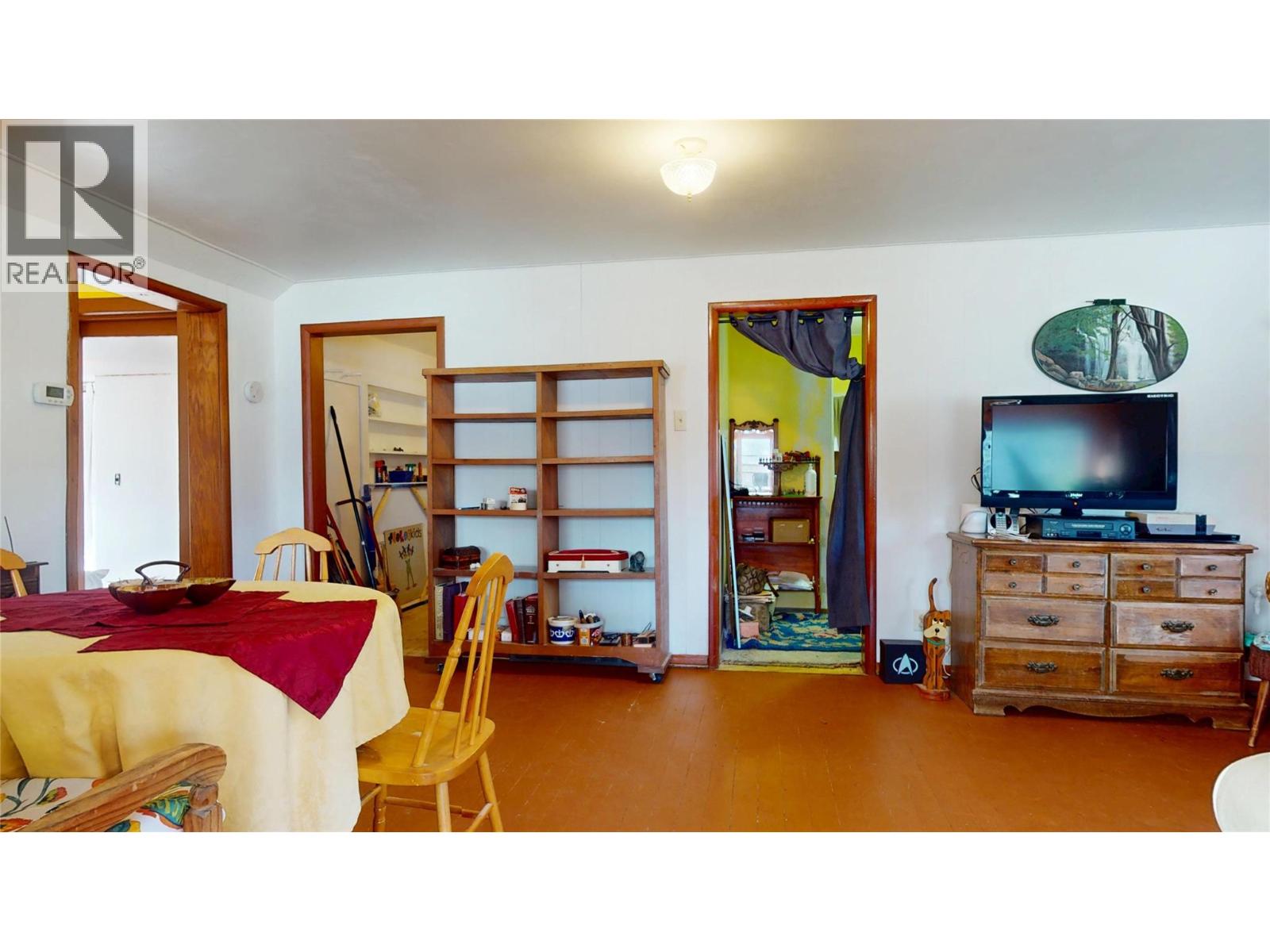 1005 11th Avenue S, Cranbrook, British Columbia  V1C 2R6 - Photo 36 - 10401658