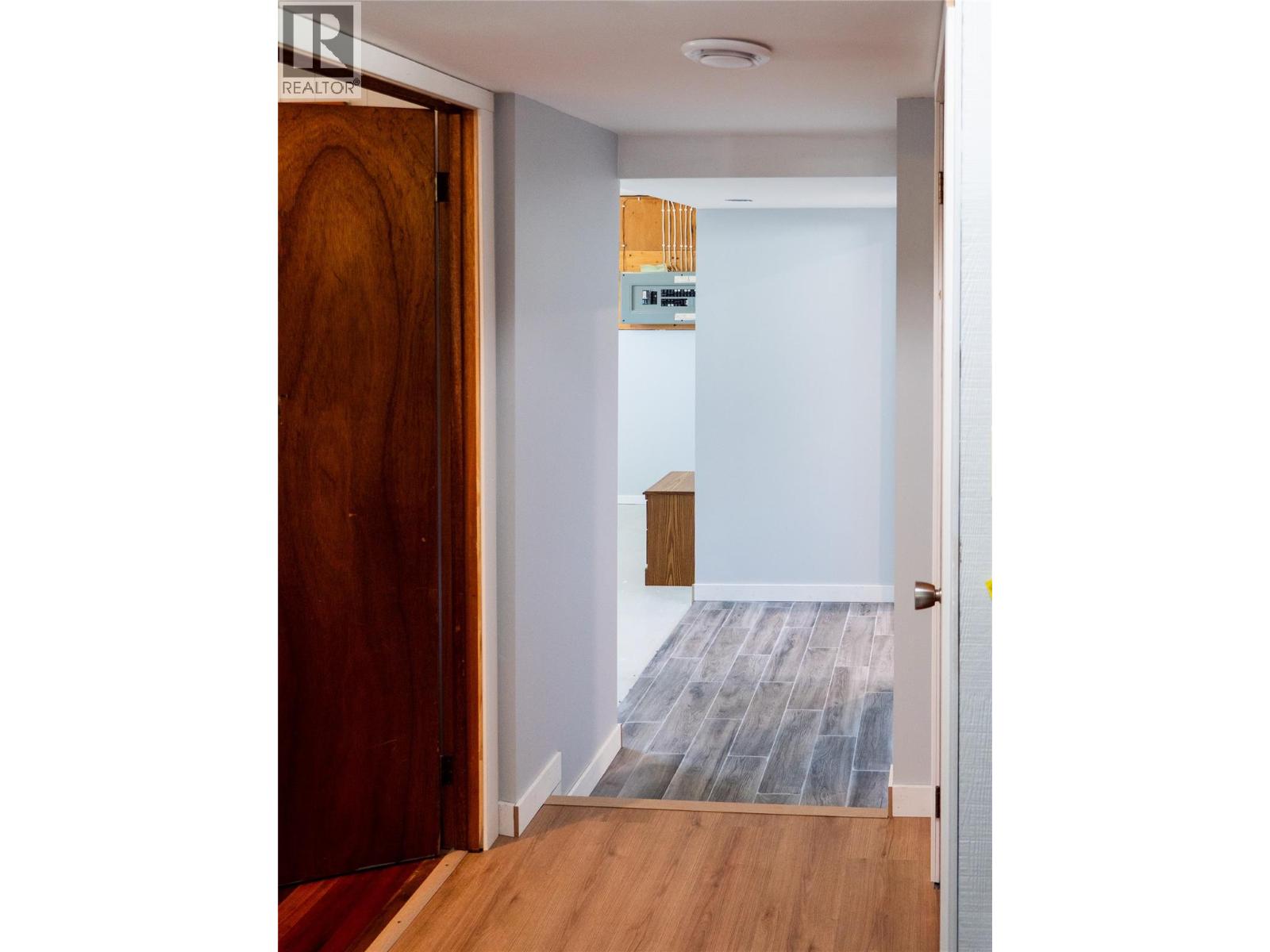 1510 4th Street N, Cranbrook, British Columbia  V1C 3L5 - Photo 23 - 10401477