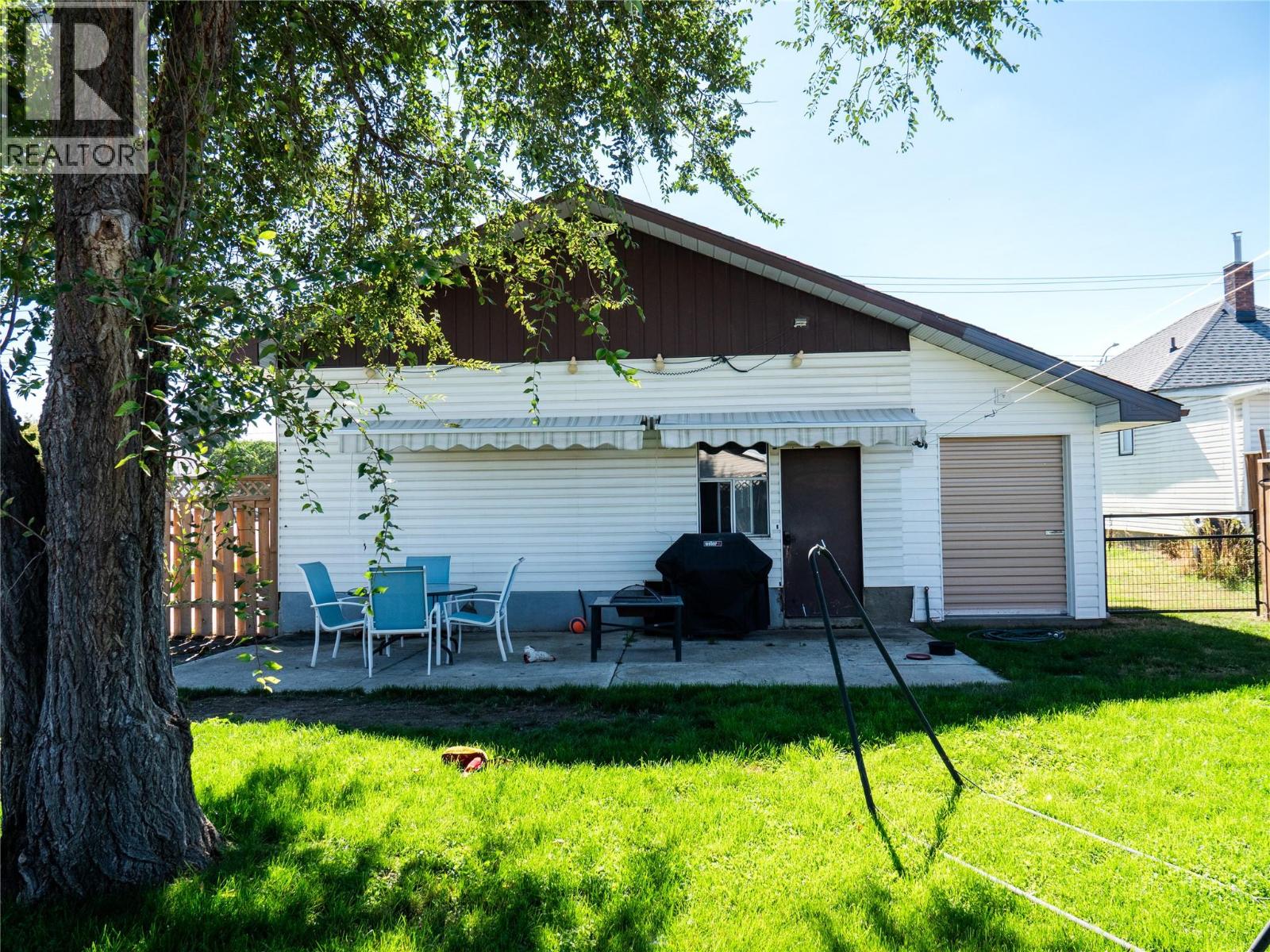 1510 4th Street N, Cranbrook, British Columbia  V1C 3L5 - Photo 35 - 10401477