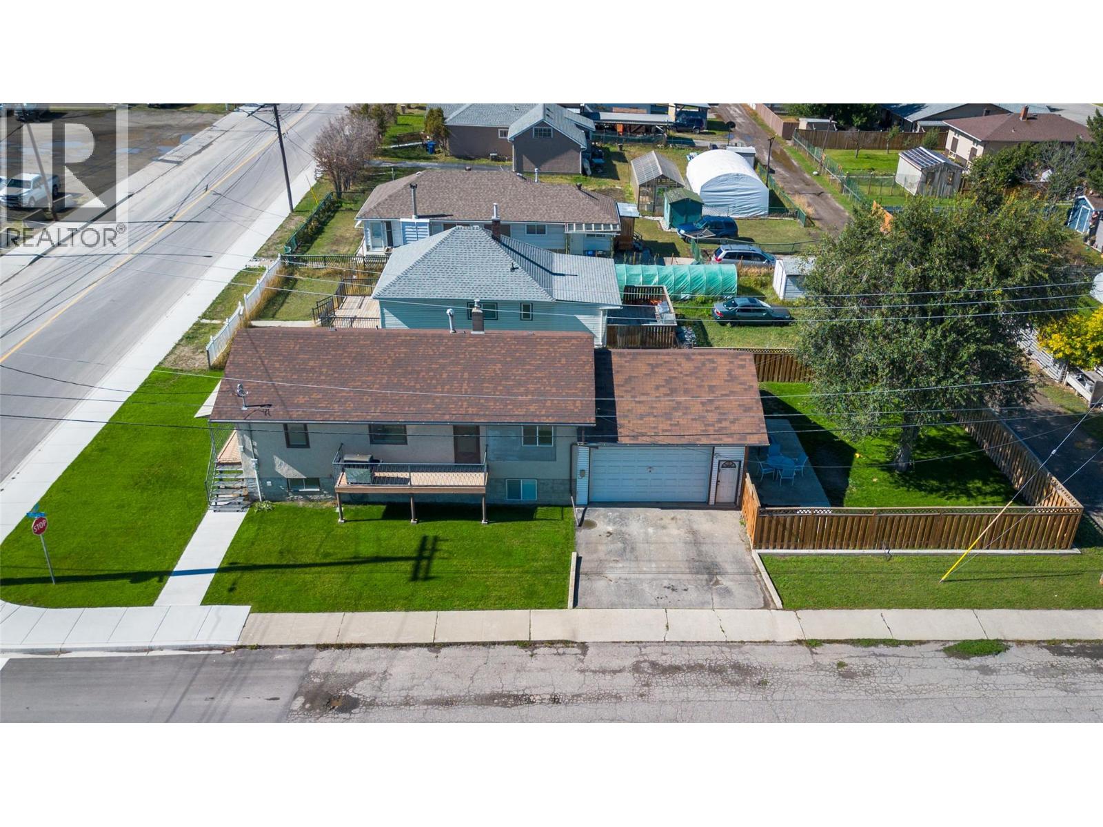 1510 4th Street N, Cranbrook, British Columbia  V1C 3L5 - Photo 36 - 10401477
