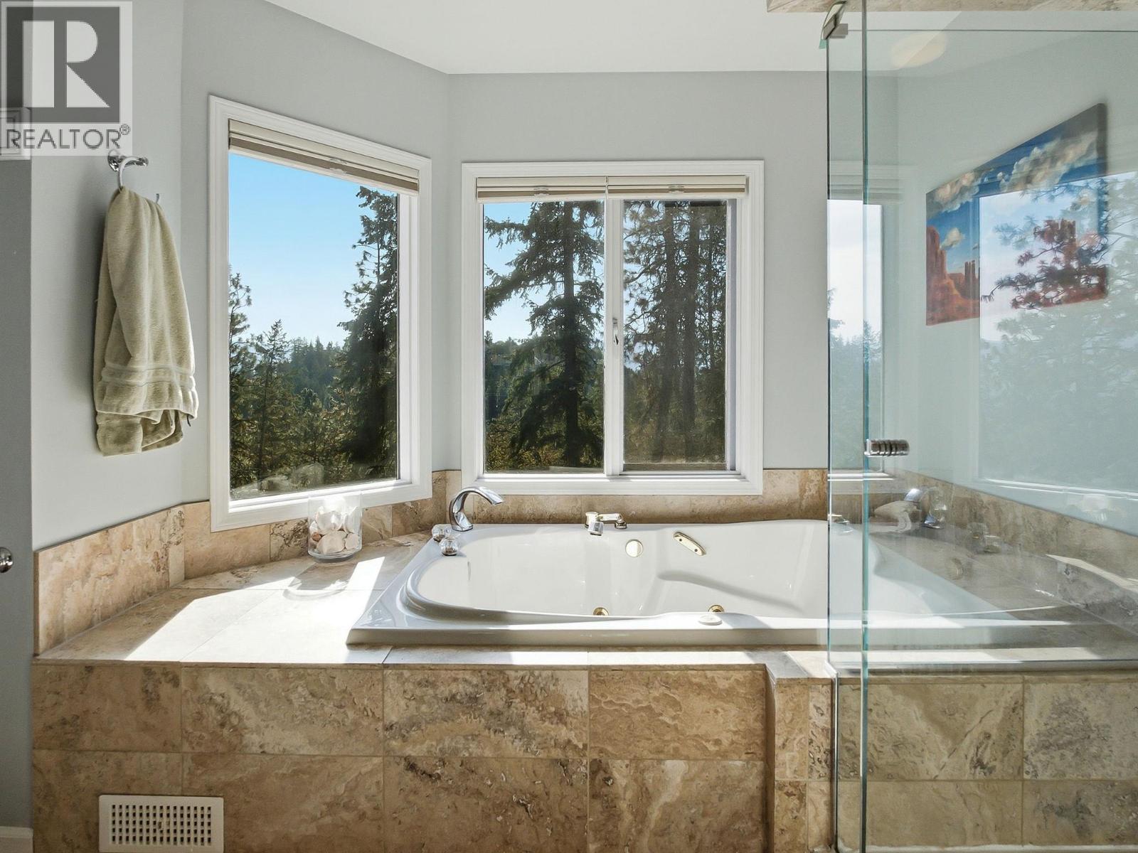 764 Cassiar Place, Kelowna, British Columbia  V1V 1M6 - Photo 25 - 10401609