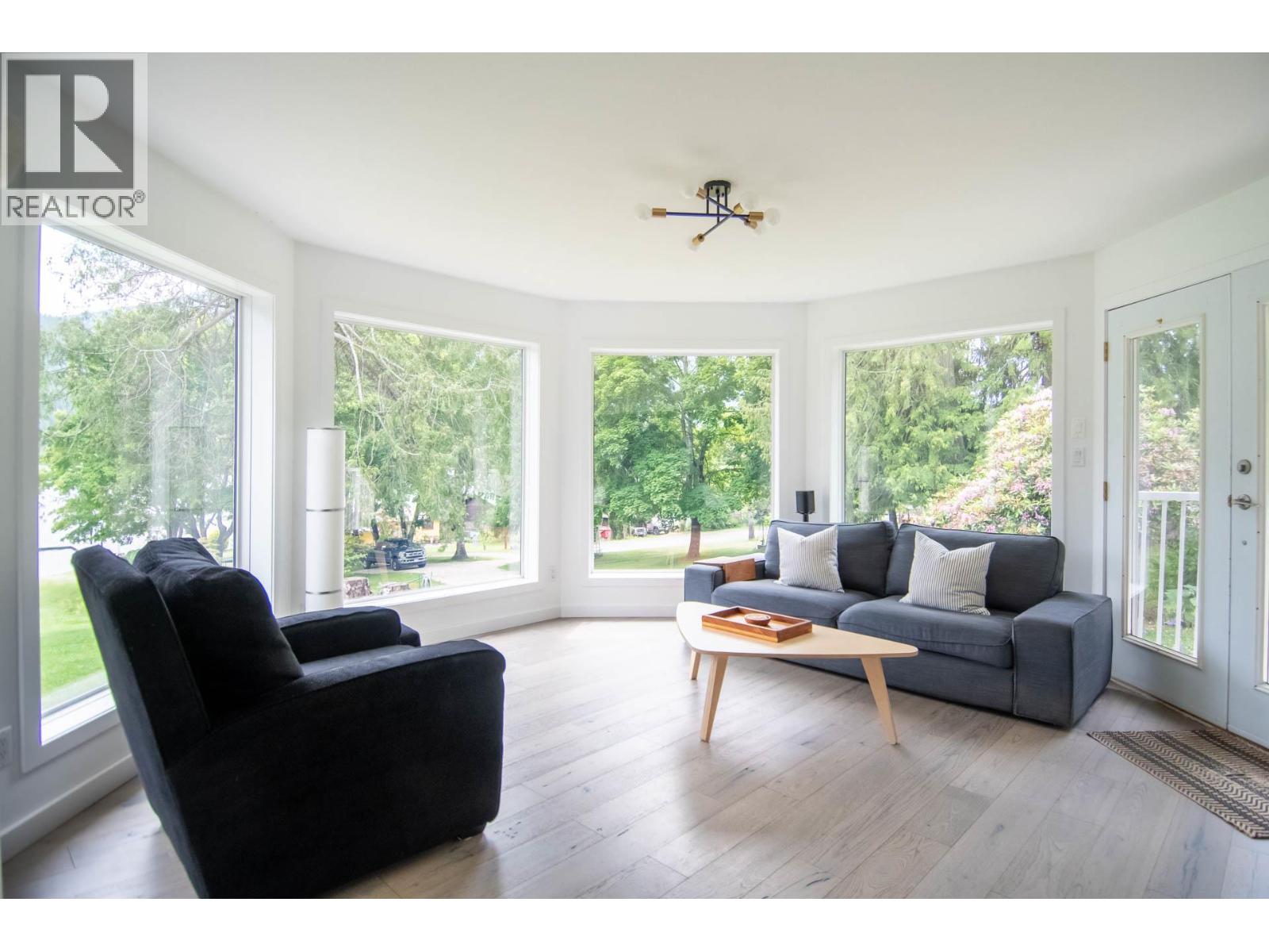 4161 Heroux Road, Nelson, British Columbia  V1L 6N5 - Photo 18 - 10401585