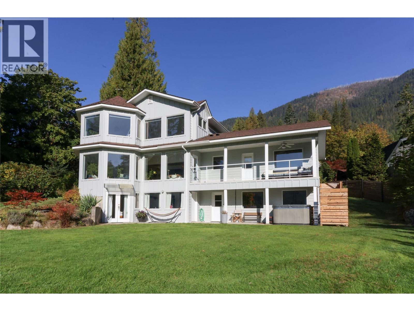 4161 Heroux Road, Nelson, British Columbia  V1L 6N5 - Photo 54 - 10401585