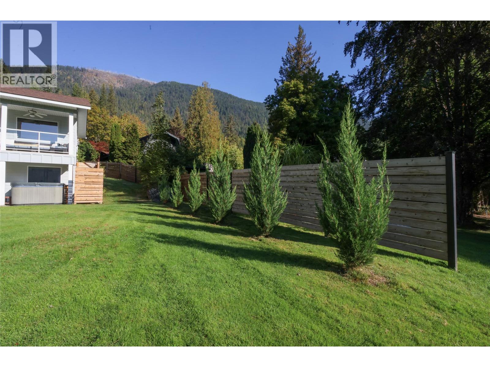 4161 Heroux Road, Nelson, British Columbia  V1L 6N5 - Photo 55 - 10401585