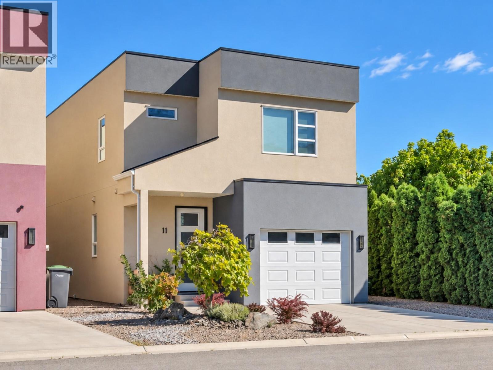 11 Raven Court, Osoyoos, British Columbia  V0H 1V1 - Photo 1 - 10401246