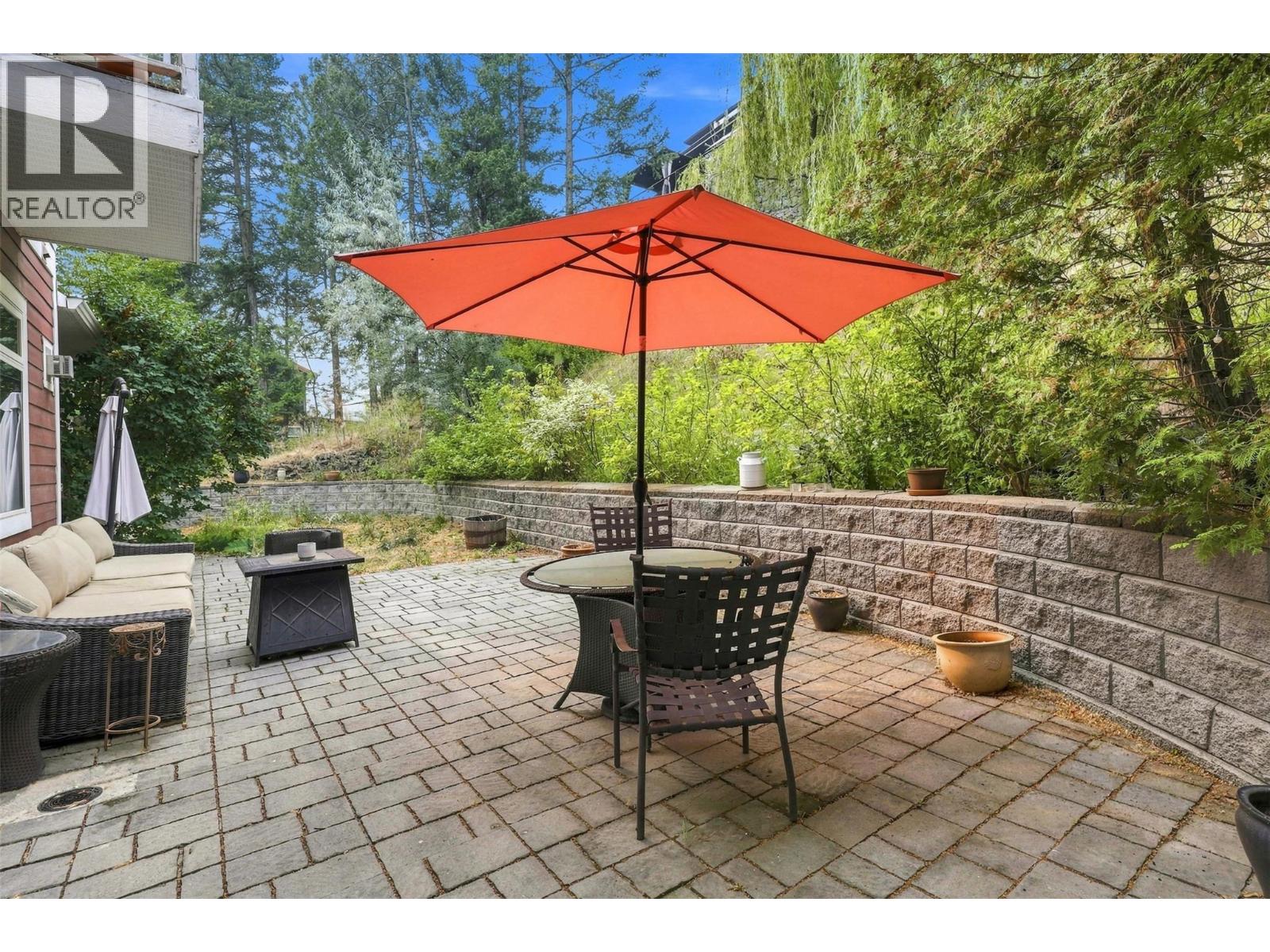 450 Azure Place, Kamloops, British Columbia  V2E 2R2 - Photo 32 - 10401509