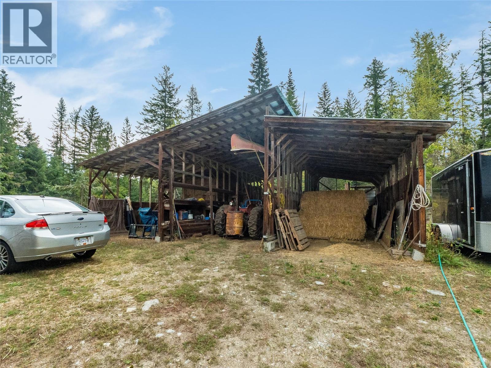 4604 Blewett Road, Nelson, British Columbia  V1L 6X4 - Photo 17 - 10398172