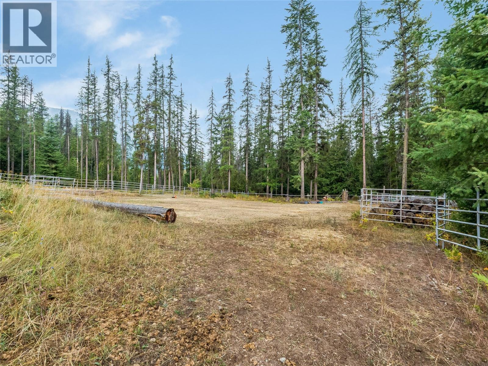 4604 Blewett Road, Nelson, British Columbia  V1L 6X4 - Photo 24 - 10398172
