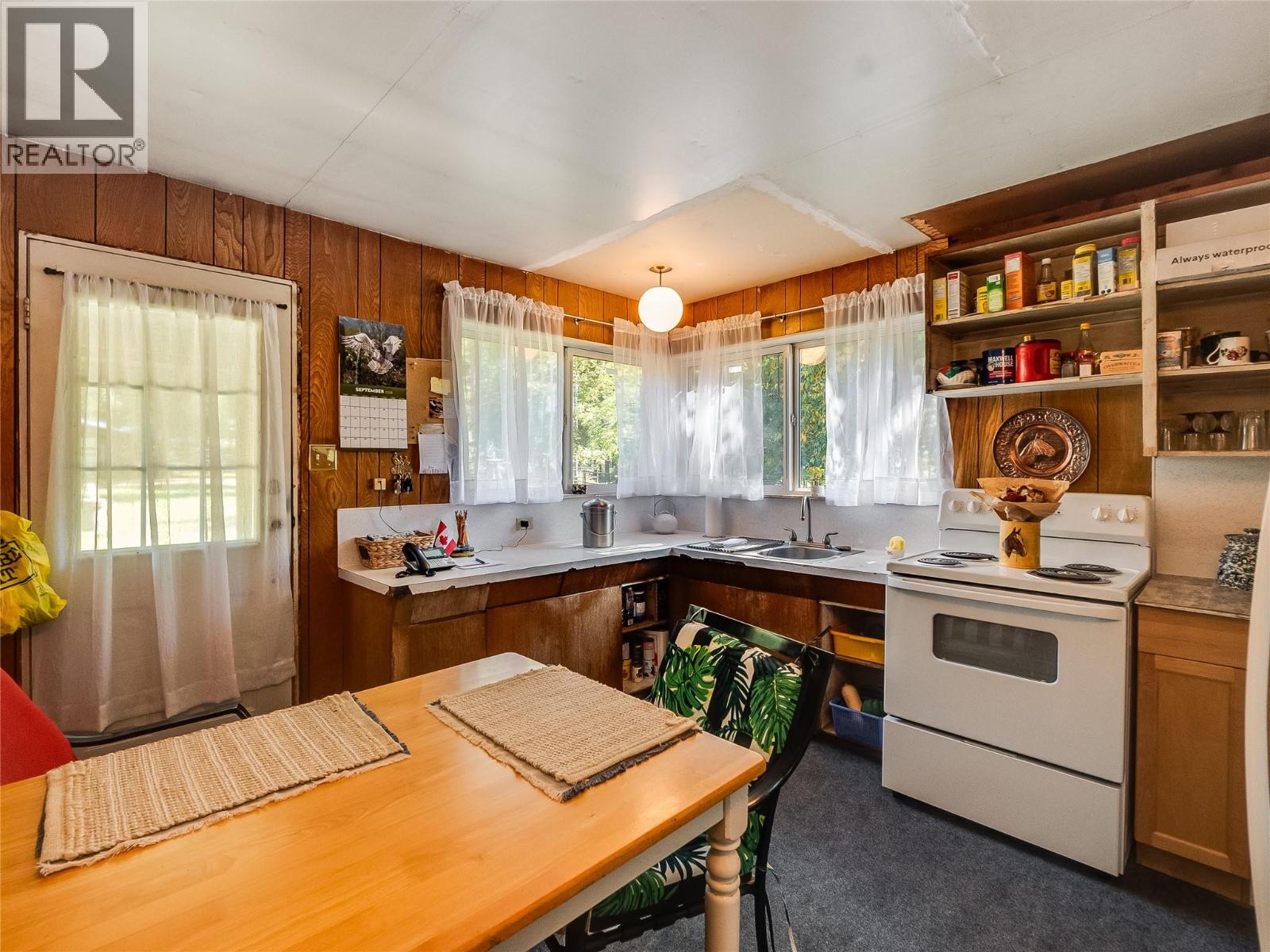 4604 Blewett Road, Nelson, British Columbia  V1L 6X4 - Photo 42 - 10398172