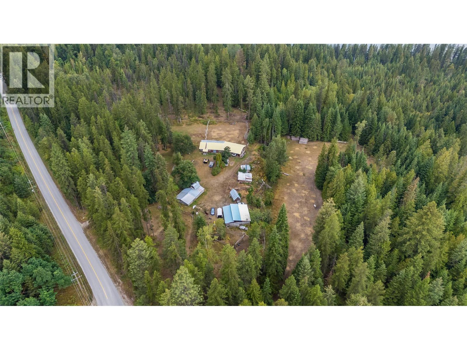 4604 Blewett Road, Nelson, British Columbia  V1L 6X4 - Photo 5 - 10398172