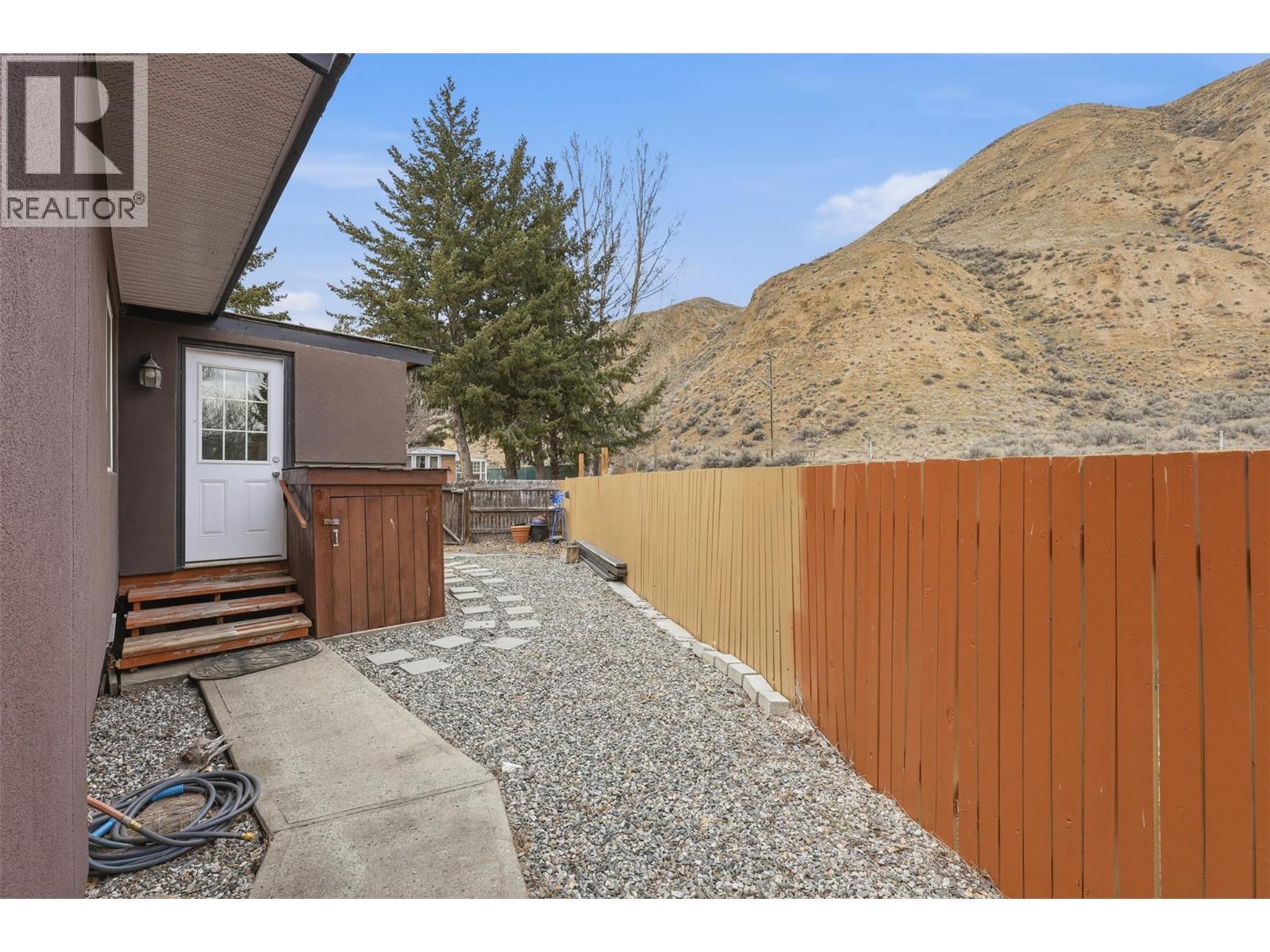 2401 Ord Road Unit# 105, Kamloops, British Columbia  V2B 7V8 - Photo 23 - 10401627