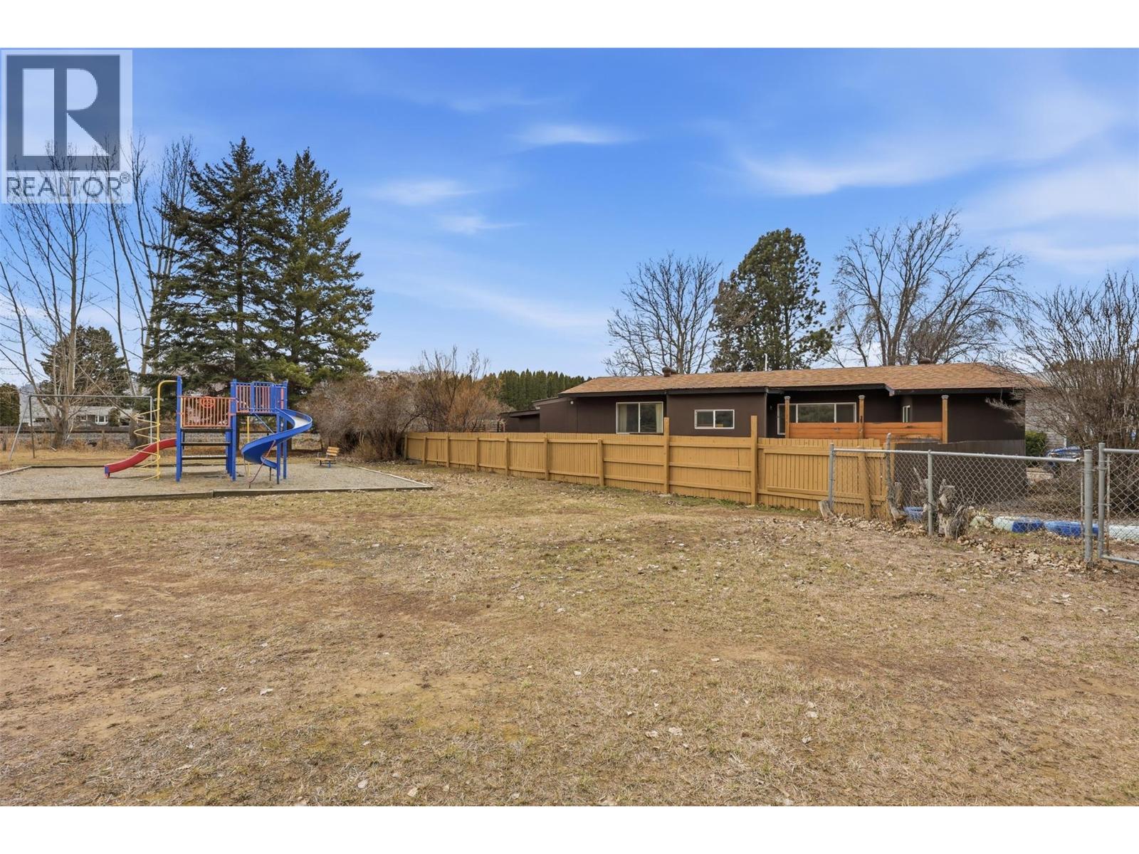 2401 Ord Road Unit# 105, Kamloops, British Columbia  V2B 7V8 - Photo 26 - 10401627