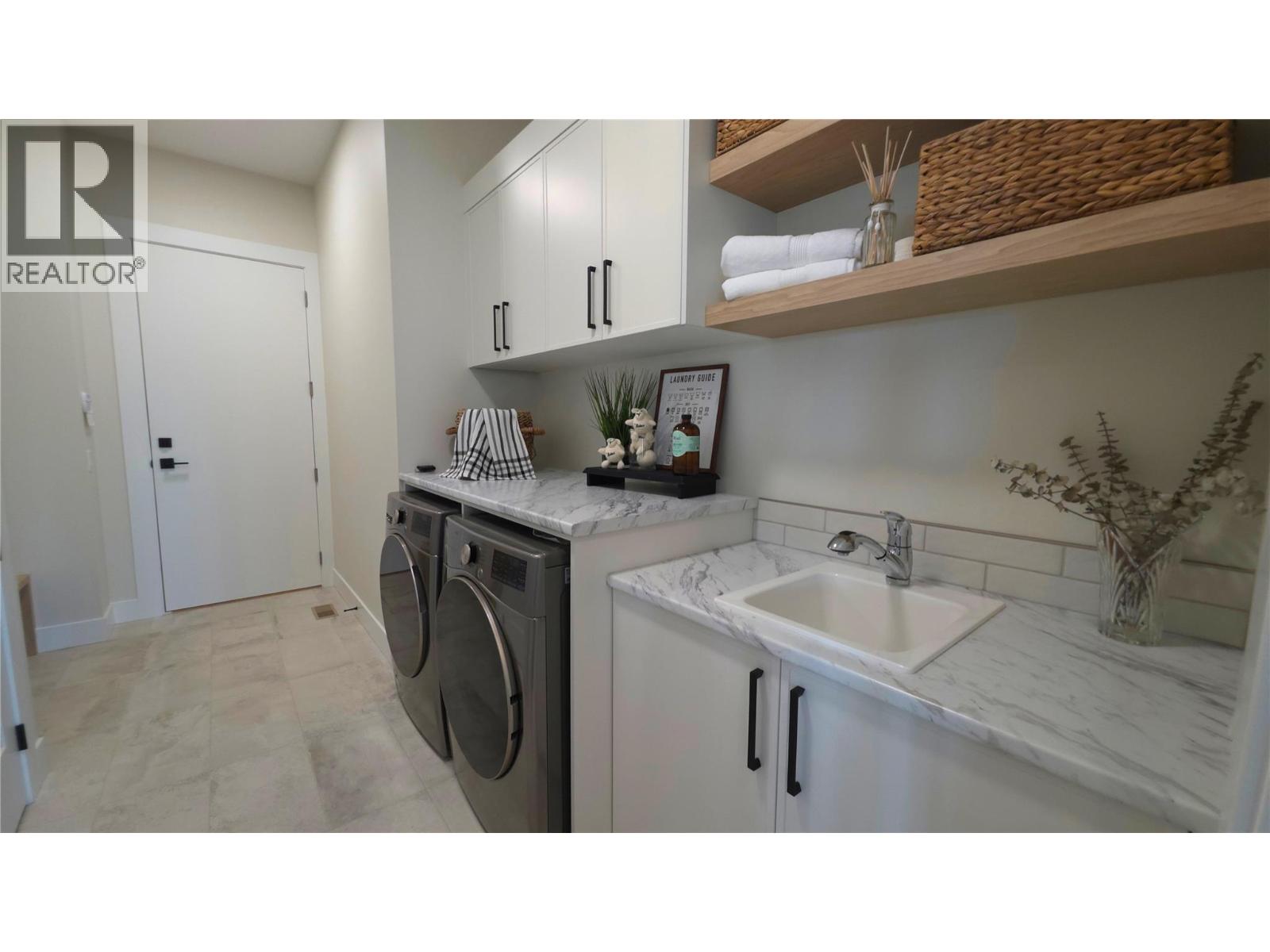 258 Summer Wood Drive, Kelowna, British Columbia  V1V 0C9 - Photo 39 - 10401624