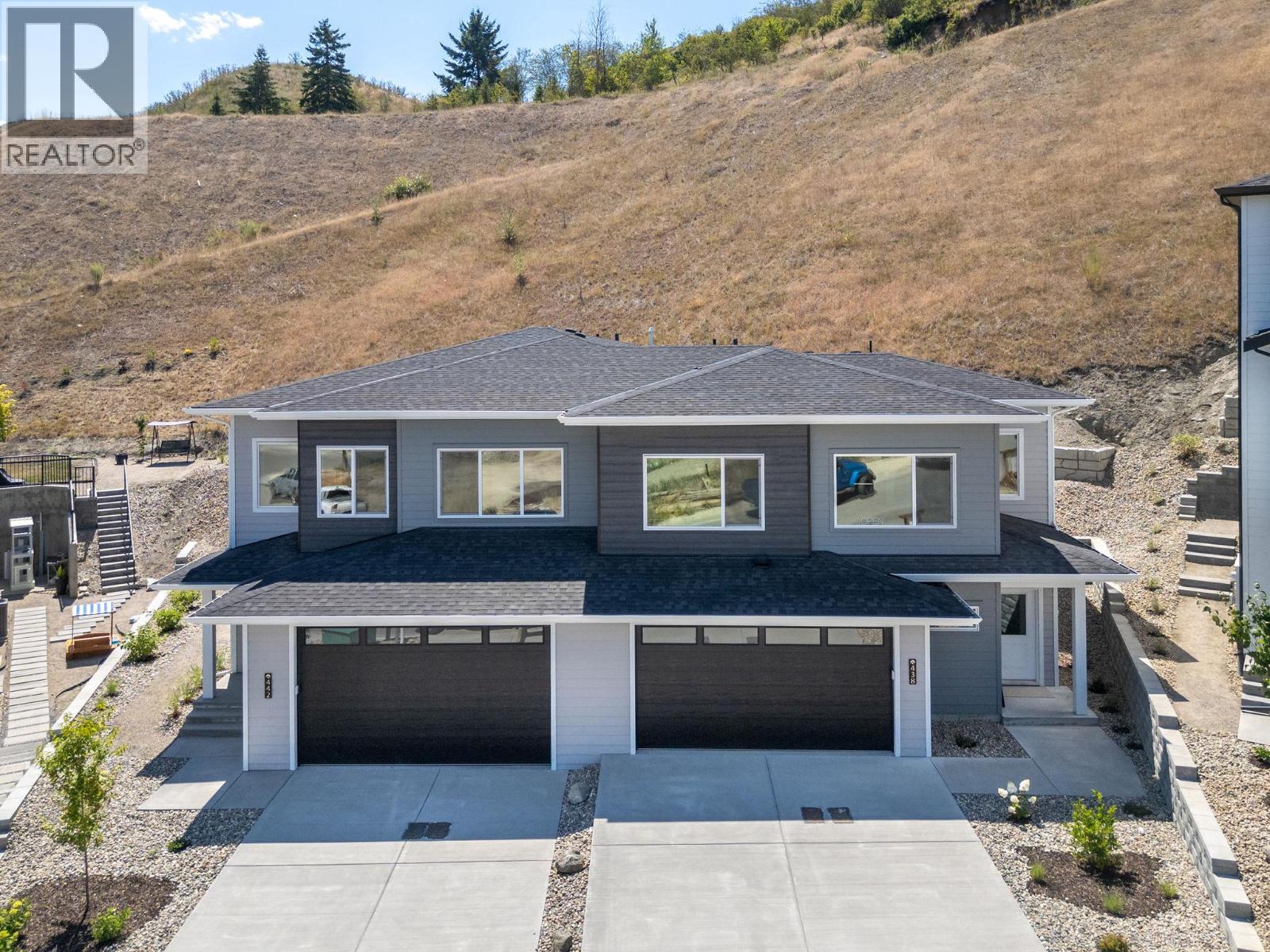 442 Arrowleaf Rise, Coldstream, British Columbia  V1B 2M4 - Photo 1 - 10401610