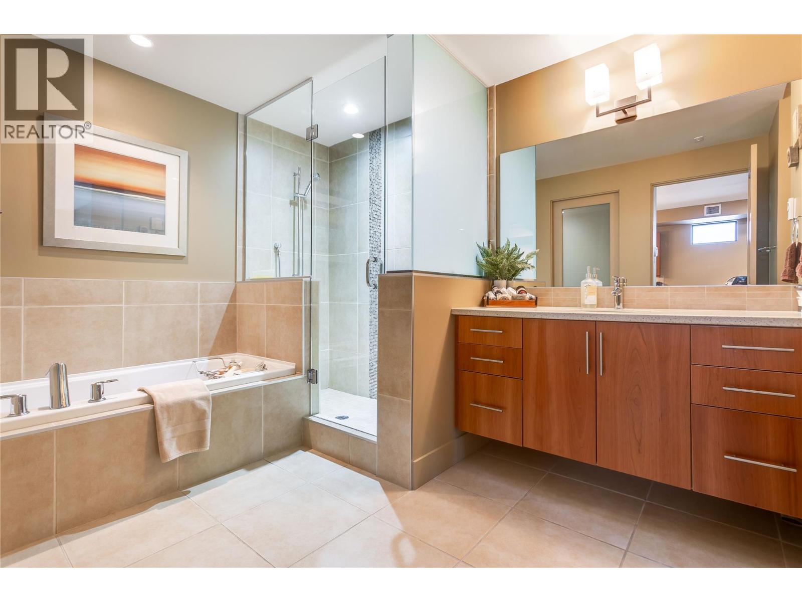 446 West Avenue Unit# 102, Kelowna, British Columbia  V1Y 4Z2 - Photo 16 - 10400860