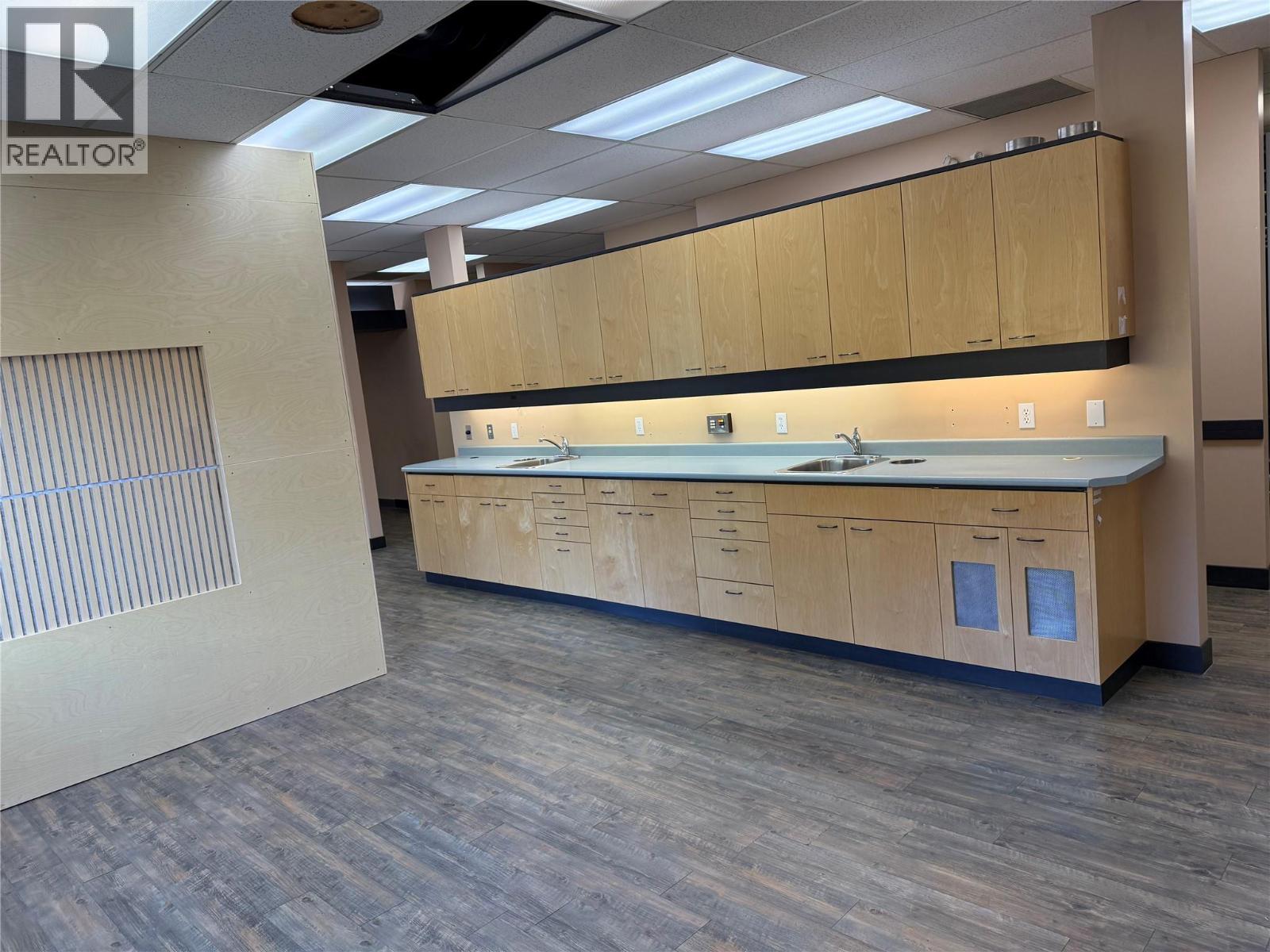310 Hall Street, Nelson, British Columbia  V1L 4E9 - Photo 14 - 10401591