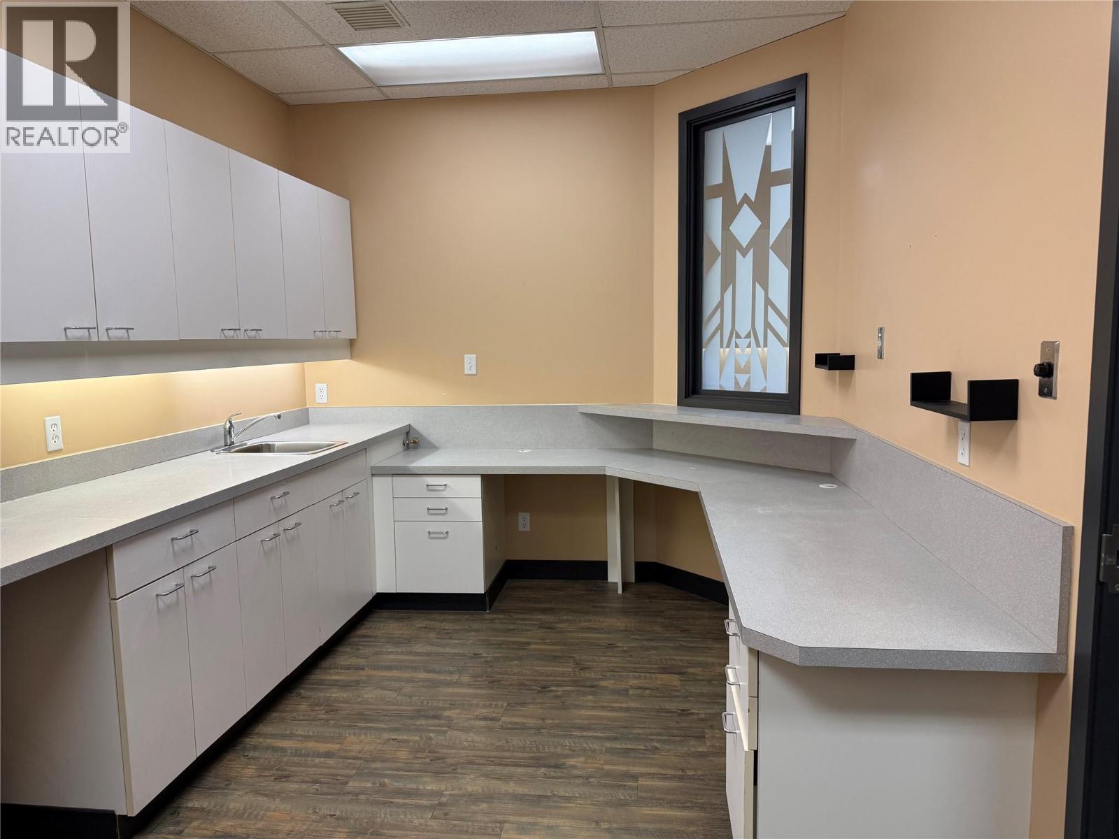 310 Hall Street, Nelson, British Columbia  V1L 4E9 - Photo 18 - 10401591