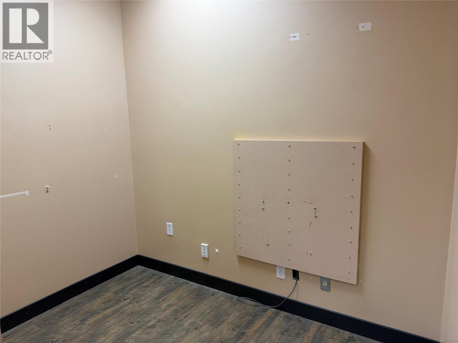 310 Hall Street, Nelson, British Columbia  V1L 4E9 - Photo 32 - 10401591
