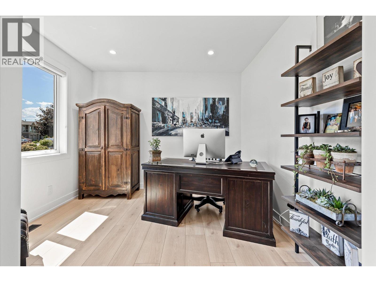 750 Kuipers Crescent, Kelowna, British Columbia  V1W 5H4 - Photo 27 - 10401438