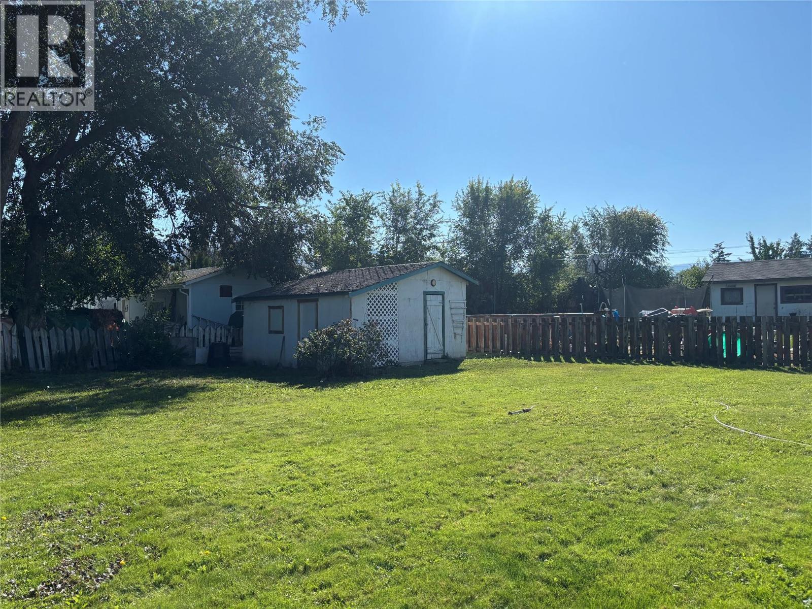 645 Pinetree Road, Kelowna, British Columbia  V1X 3G3 - Photo 3 - 10401028