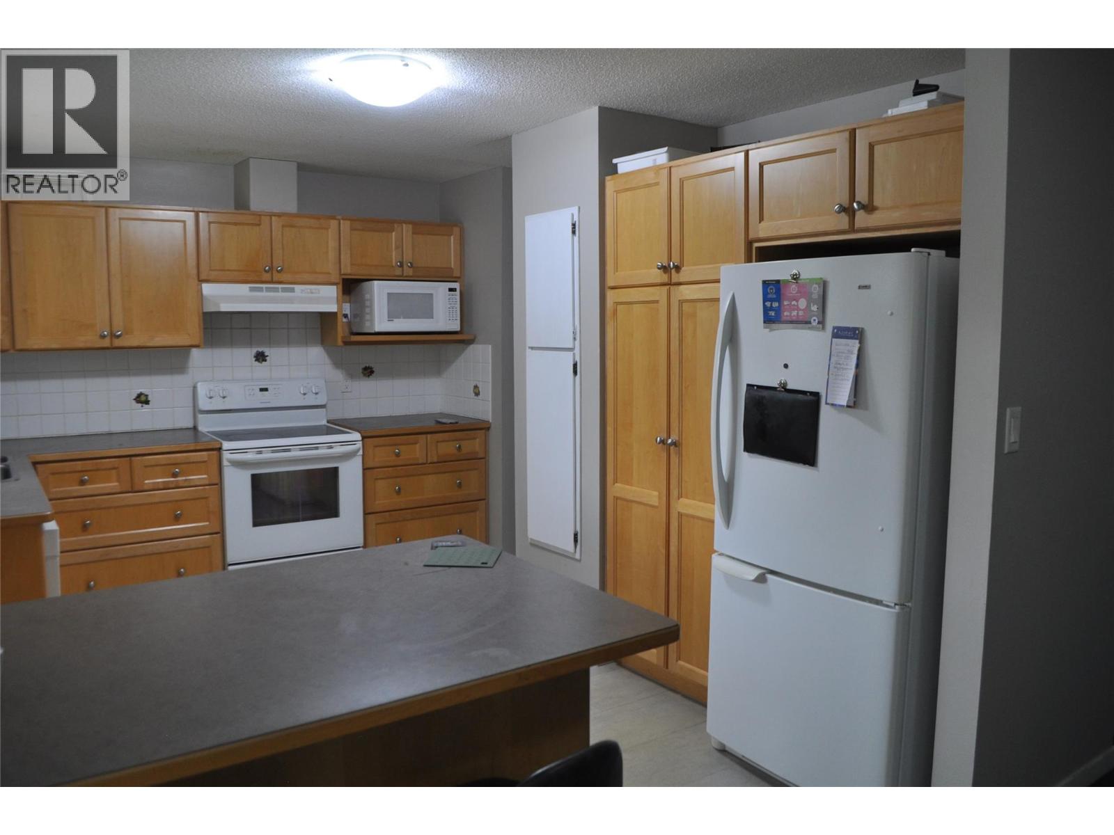 645 Pinetree Road, Kelowna, British Columbia  V1X 3G3 - Photo 8 - 10401028