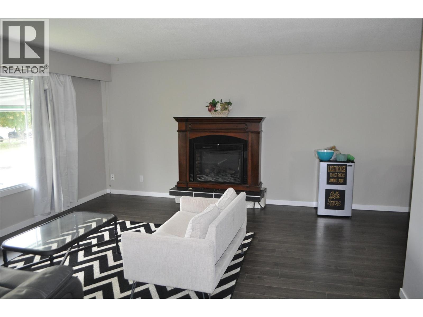 645 Pinetree Road, Kelowna, British Columbia  V1X 3G3 - Photo 9 - 10401028