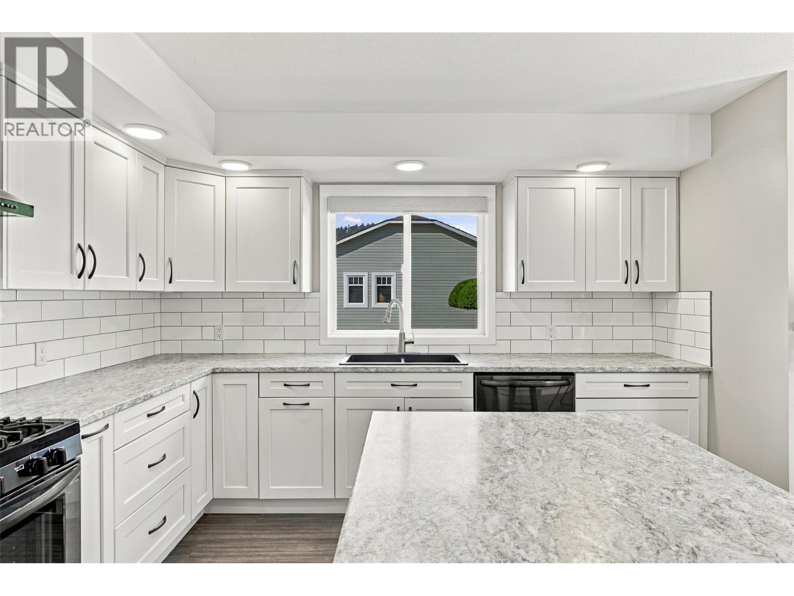 360 Mattoch-Mckeague Road, Kamloops, British Columbia  V2H 1L1 - Photo 21 - 10400680