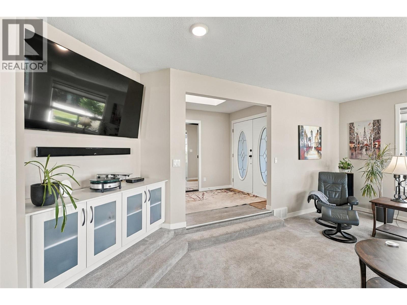360 Mattoch-Mckeague Road, Kamloops, British Columbia  V2H 1L1 - Photo 7 - 10400680
