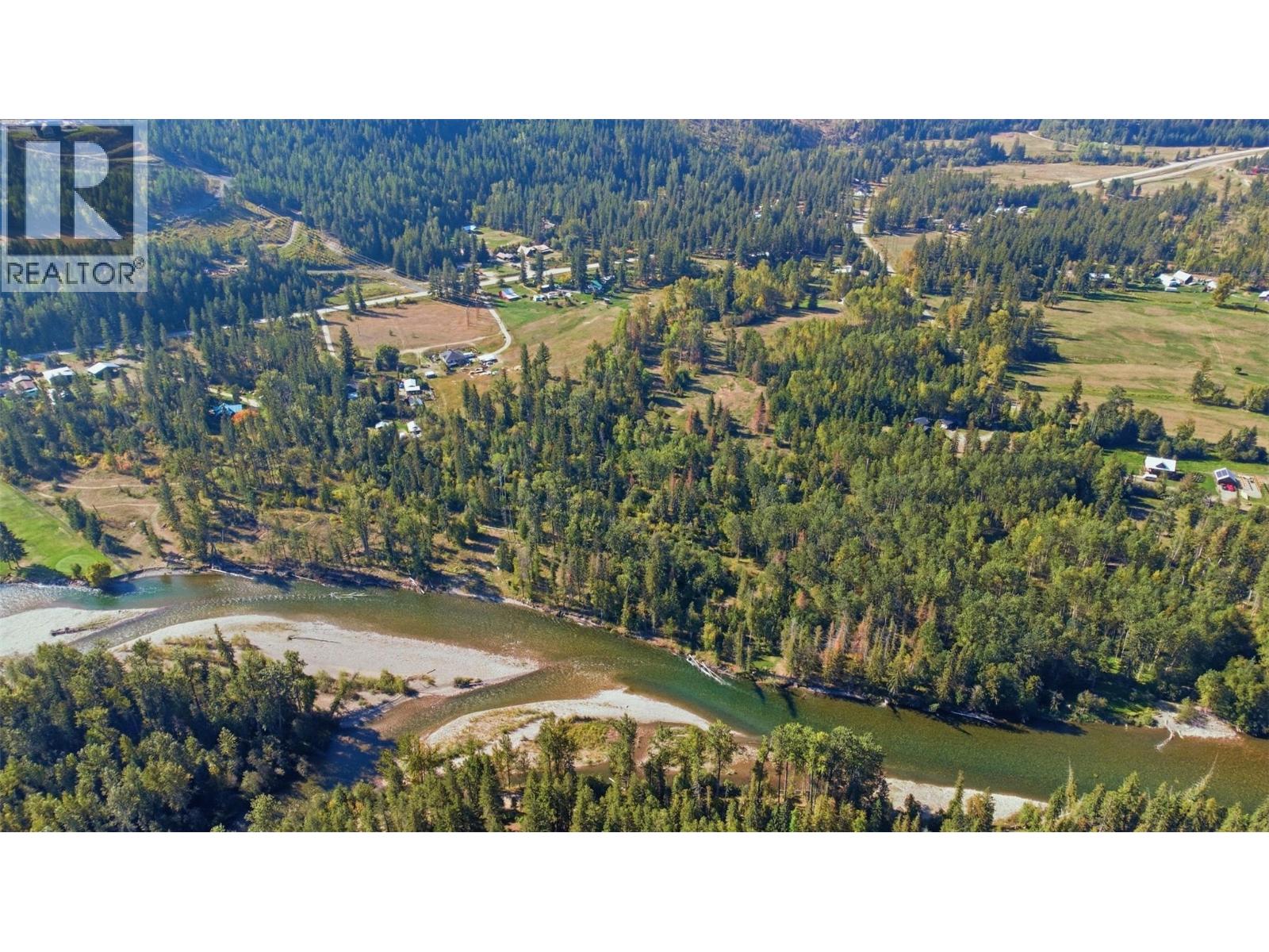 1385 6 Highway, Cherryville, British Columbia  V0E 2G1 - Photo 23 - 10401596