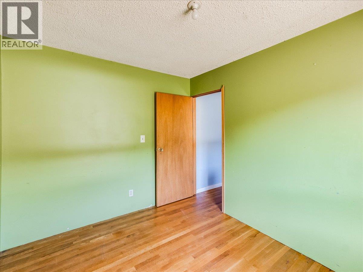 3168 Pass Creek Road, Crescent Valley, British Columbia  V0G 1H0 - Photo 16 - 10401618