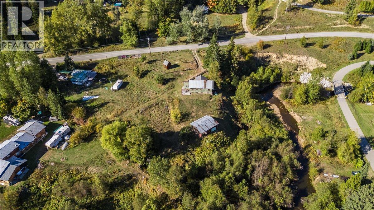 3168 Pass Creek Road, Crescent Valley, British Columbia  V0G 1H0 - Photo 40 - 10401618