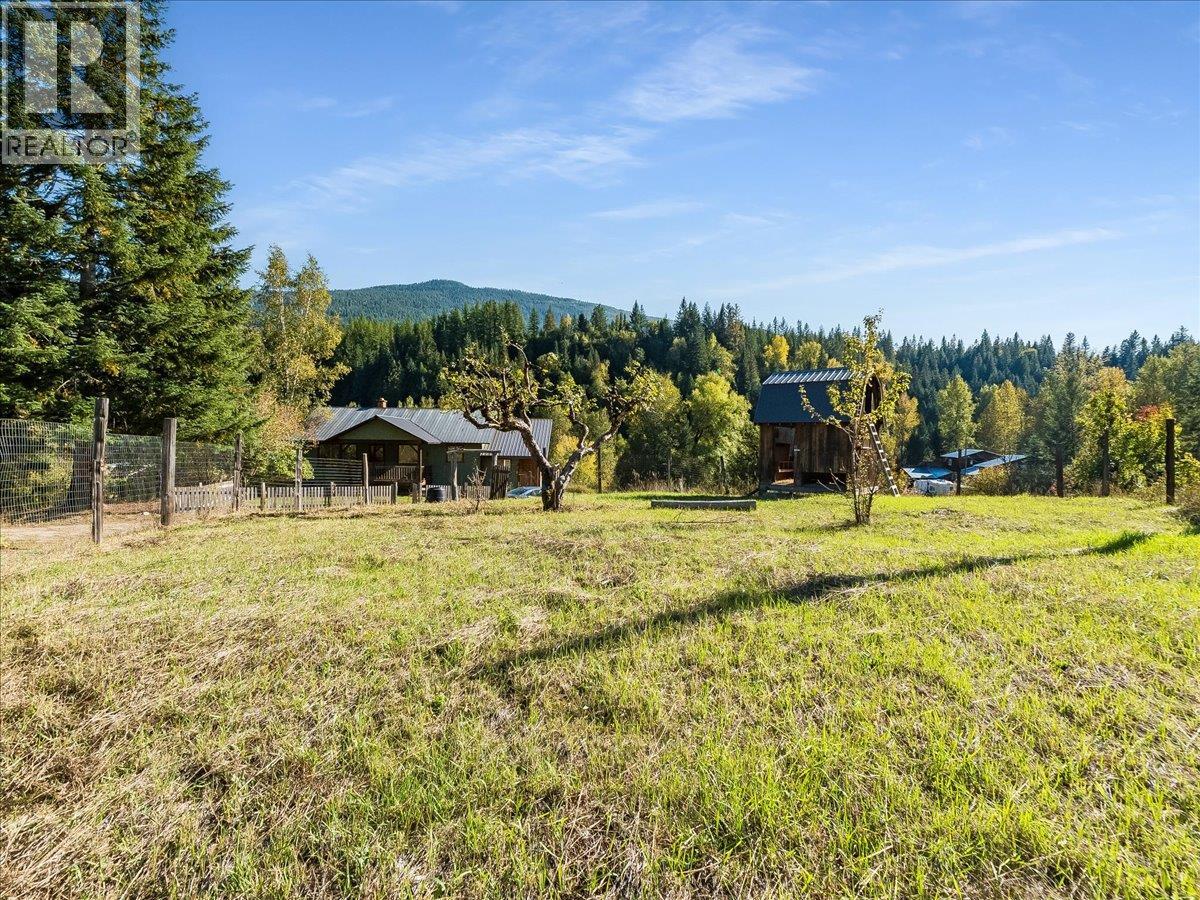 3168 Pass Creek Road, Crescent Valley, British Columbia  V0G 1H0 - Photo 46 - 10401618