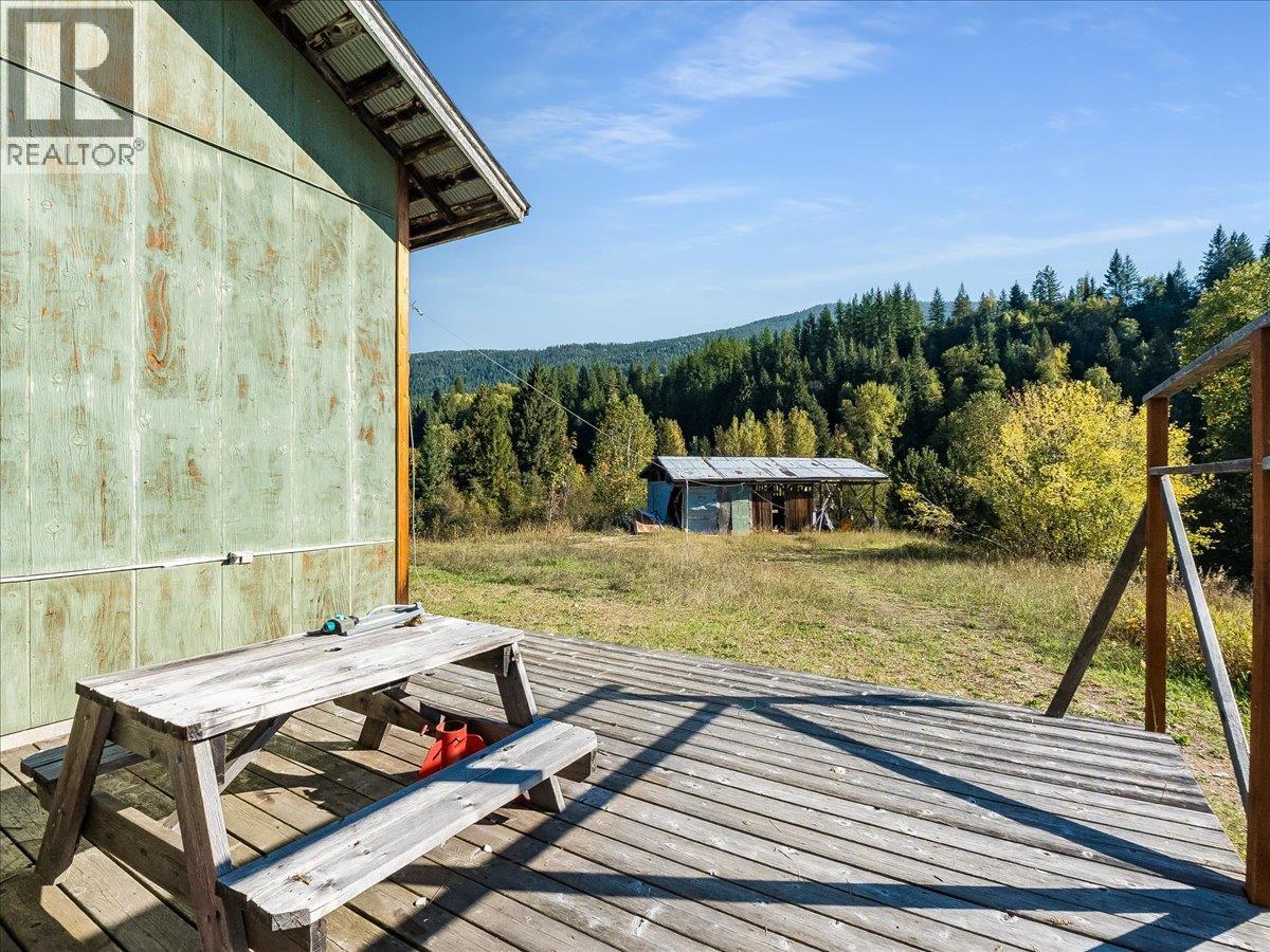 3168 Pass Creek Road, Crescent Valley, British Columbia  V0G 1H0 - Photo 50 - 10401618
