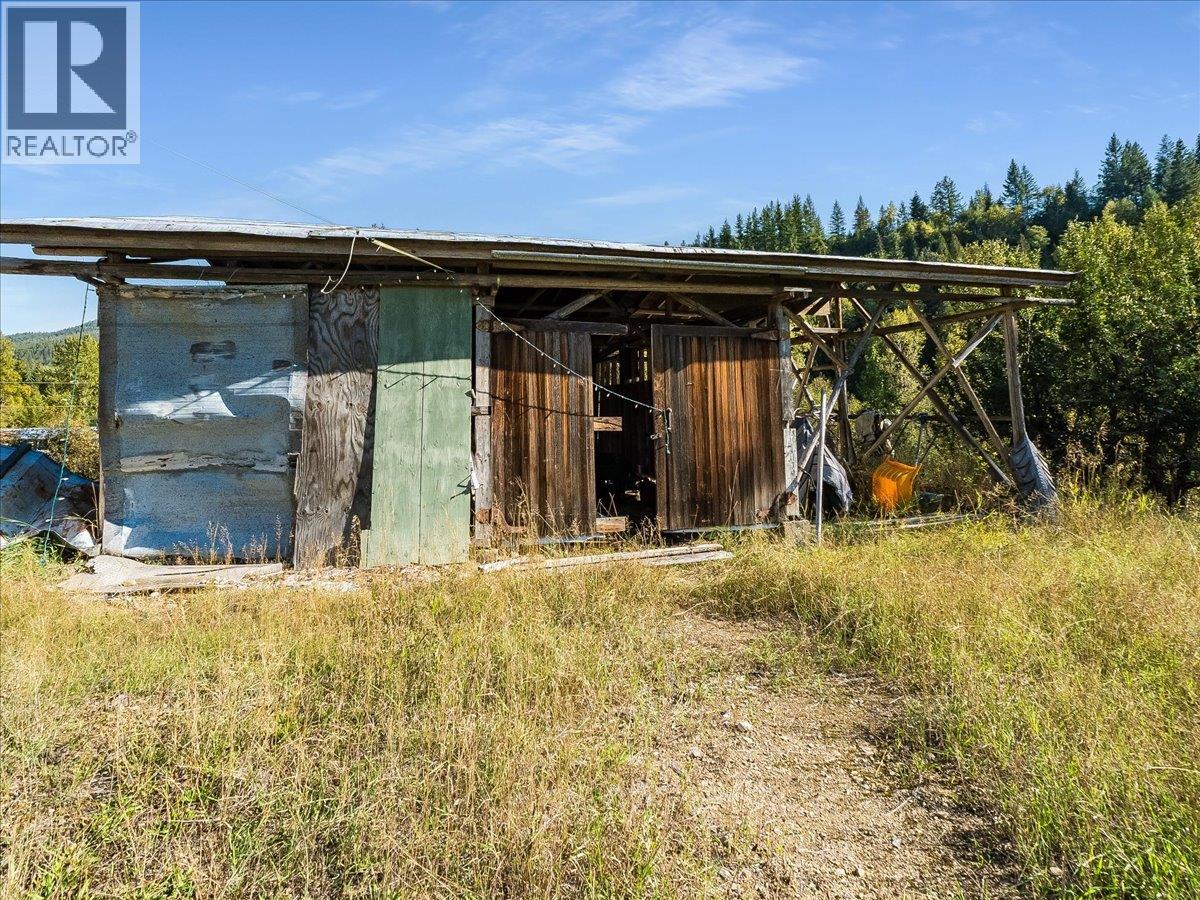 3168 Pass Creek Road, Crescent Valley, British Columbia  V0G 1H0 - Photo 55 - 10401618