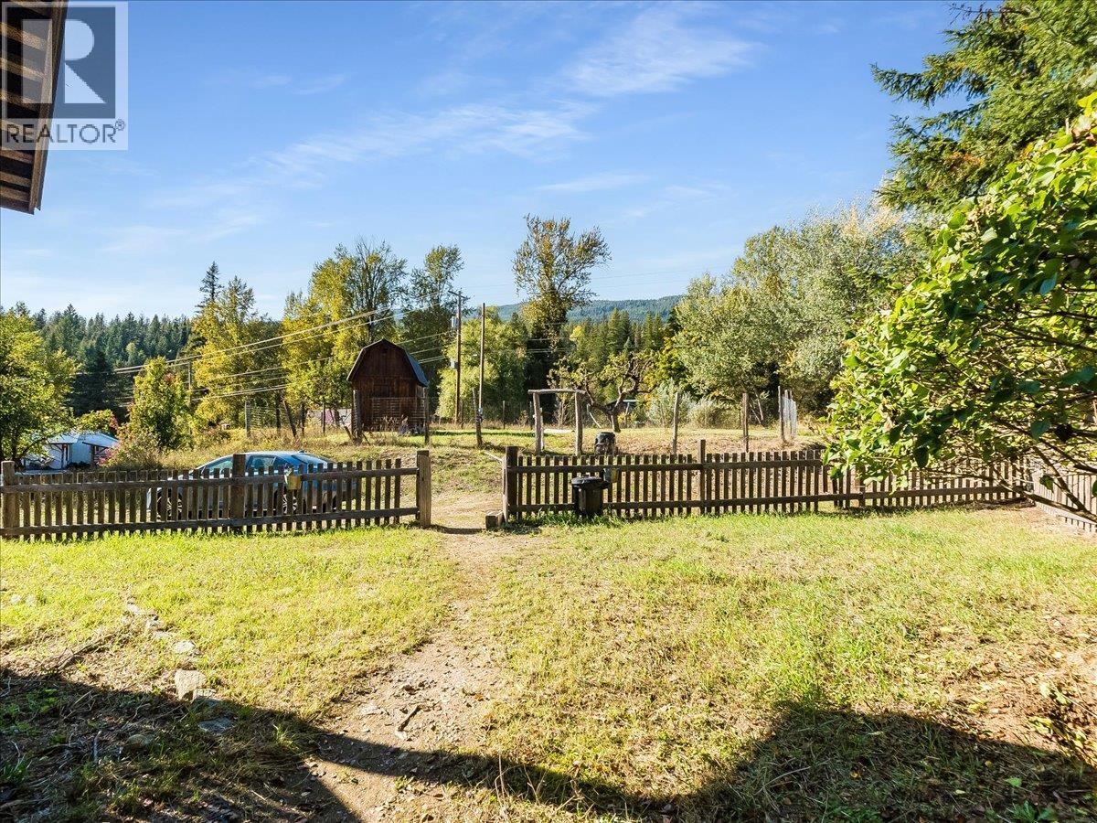 3168 Pass Creek Road, Crescent Valley, British Columbia  V0G 1H0 - Photo 66 - 10401618