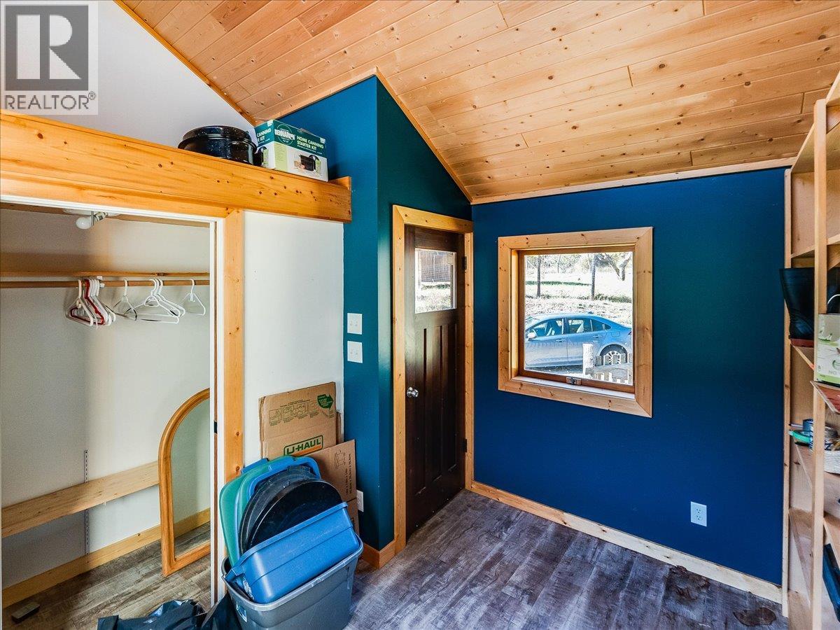 3168 Pass Creek Road, Crescent Valley, British Columbia  V0G 1H0 - Photo 7 - 10401618