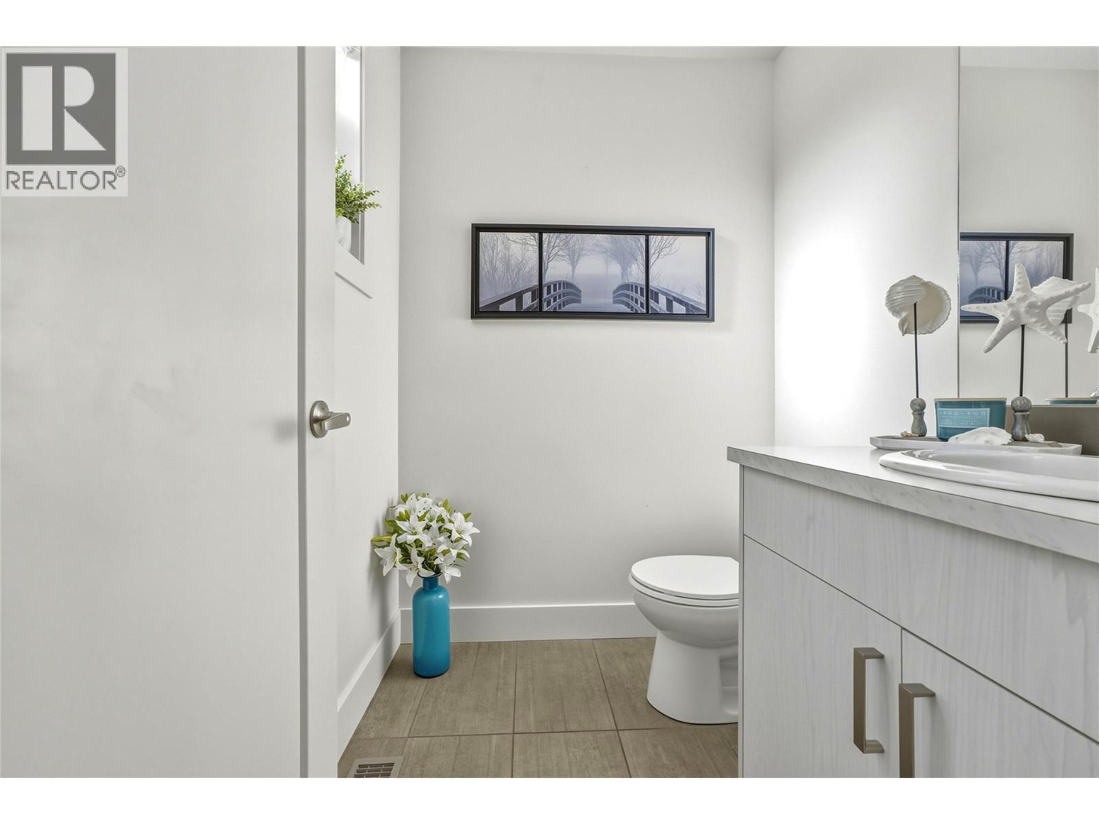 933 Mt Robson Place Unit# 25, Vernon, British Columbia  V1B 4G4 - Photo 13 - 10401689