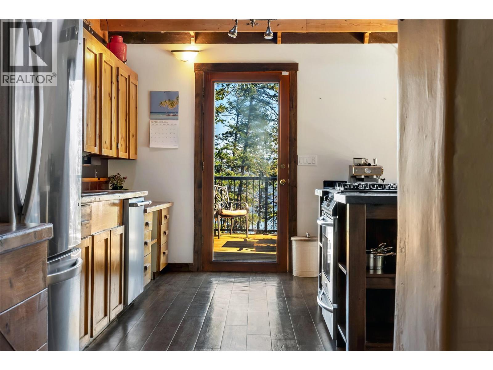 665 Udell Road, Vernon, British Columbia  V1H 2E3 - Photo 10 - 10401714