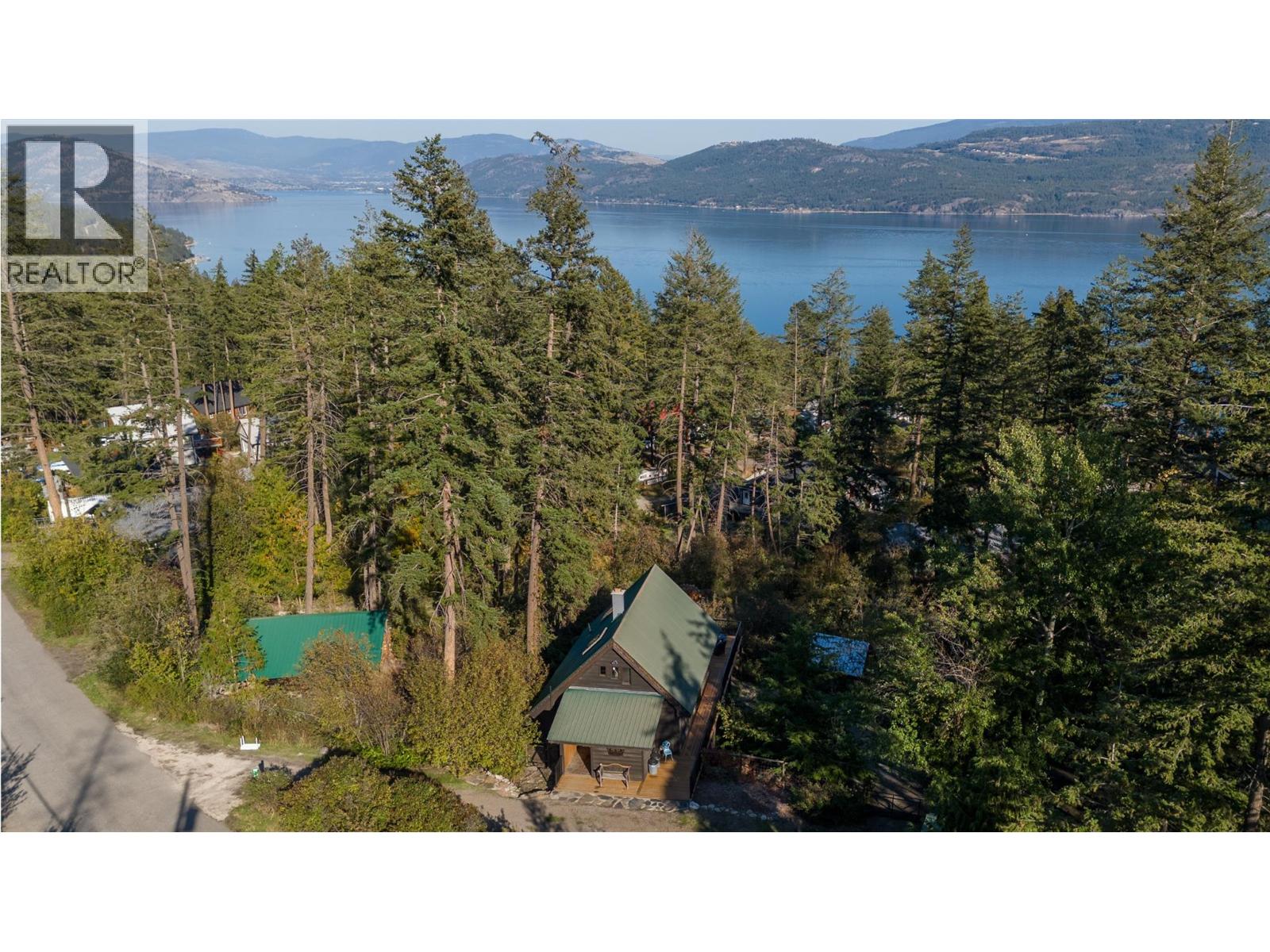 665 Udell Road, Vernon, British Columbia  V1H 2E3 - Photo 2 - 10401714