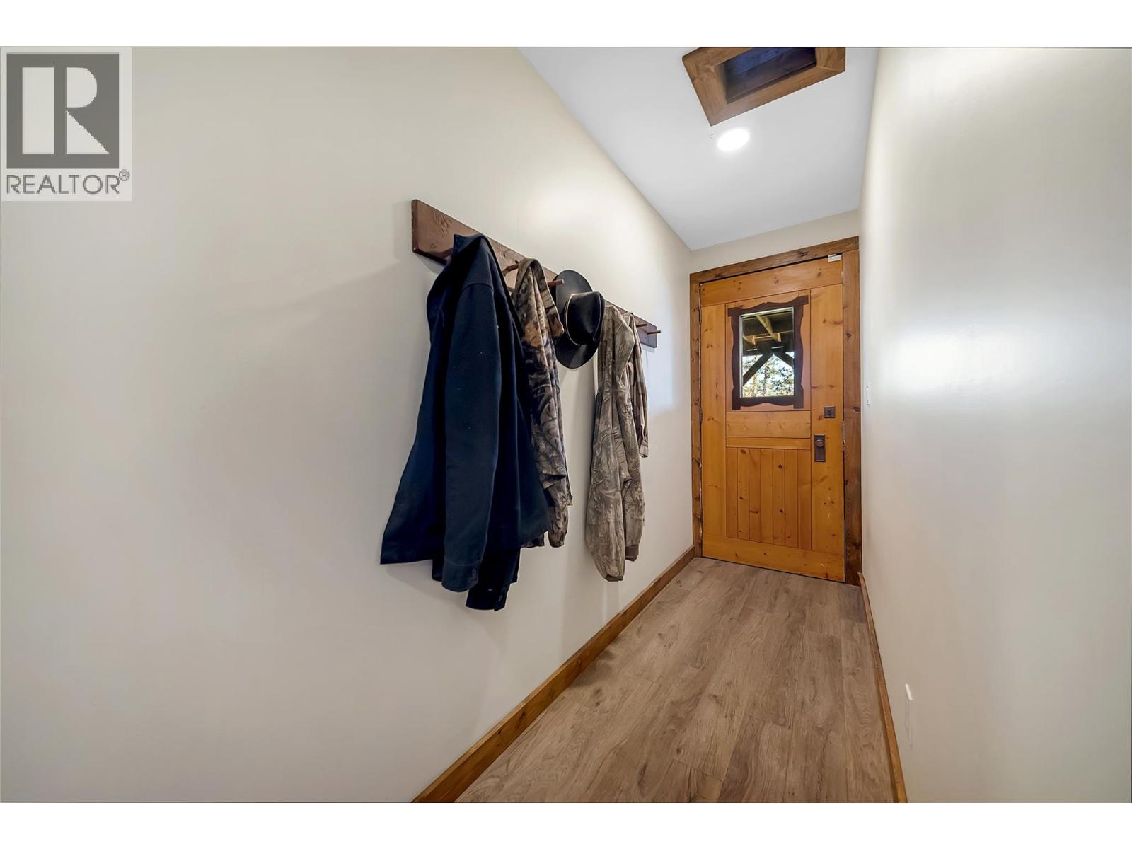 665 Udell Road, Vernon, British Columbia  V1H 2E3 - Photo 39 - 10401714