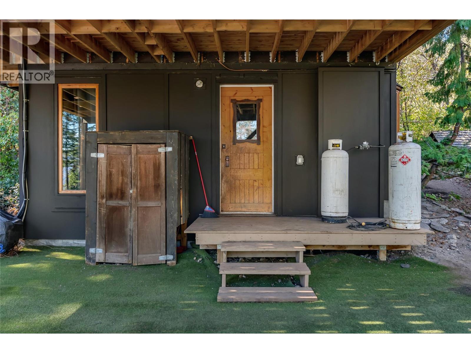 665 Udell Road, Vernon, British Columbia  V1H 2E3 - Photo 46 - 10401714