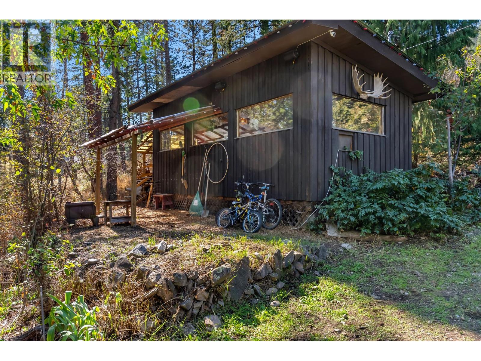 665 Udell Road, Vernon, British Columbia  V1H 2E3 - Photo 49 - 10401714