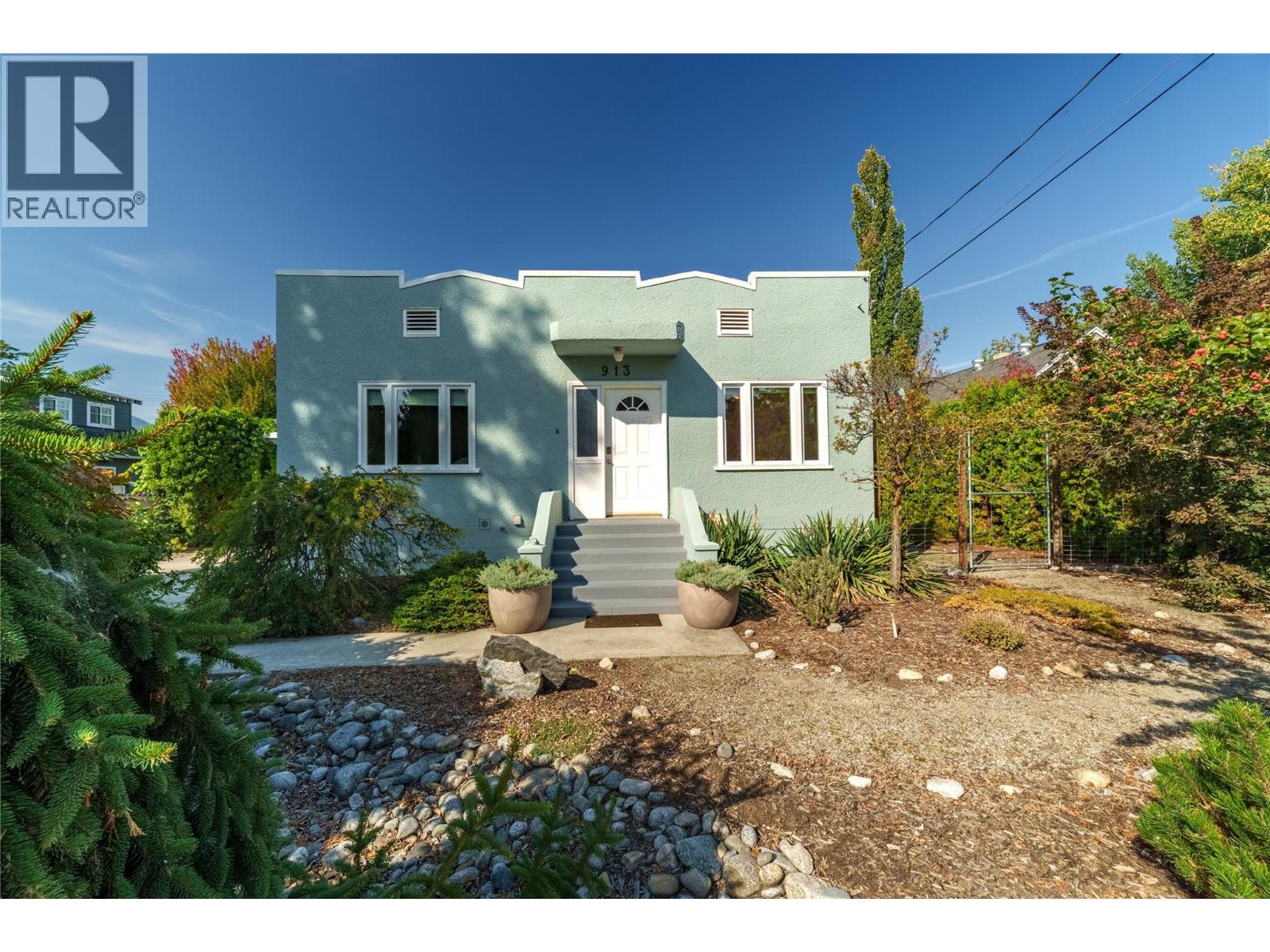 913 Moosejaw Street, Penticton, British Columbia  V2A 5T5 - Photo 1 - 10401161