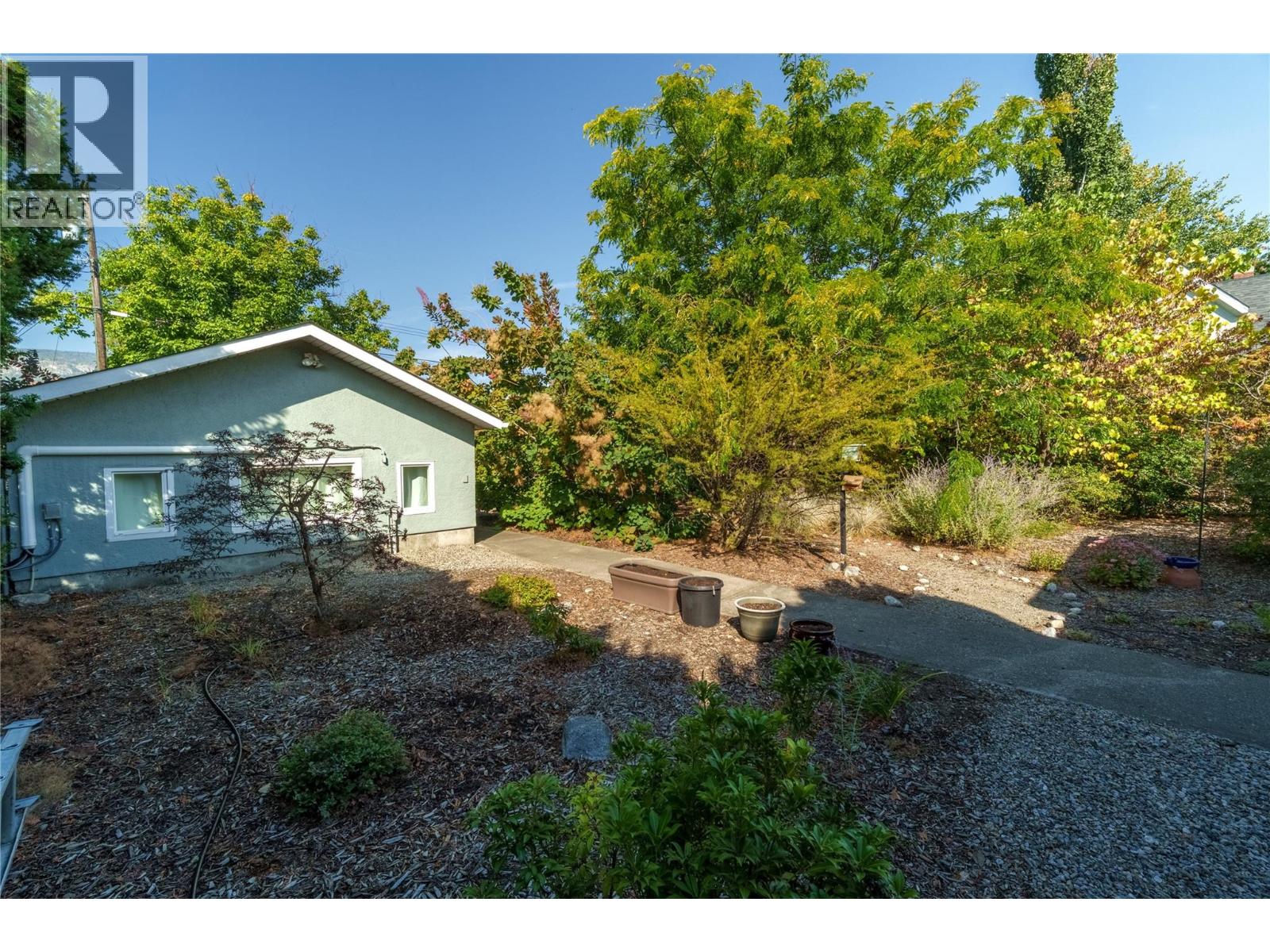 913 Moosejaw Street, Penticton, British Columbia  V2A 5T5 - Photo 39 - 10401161
